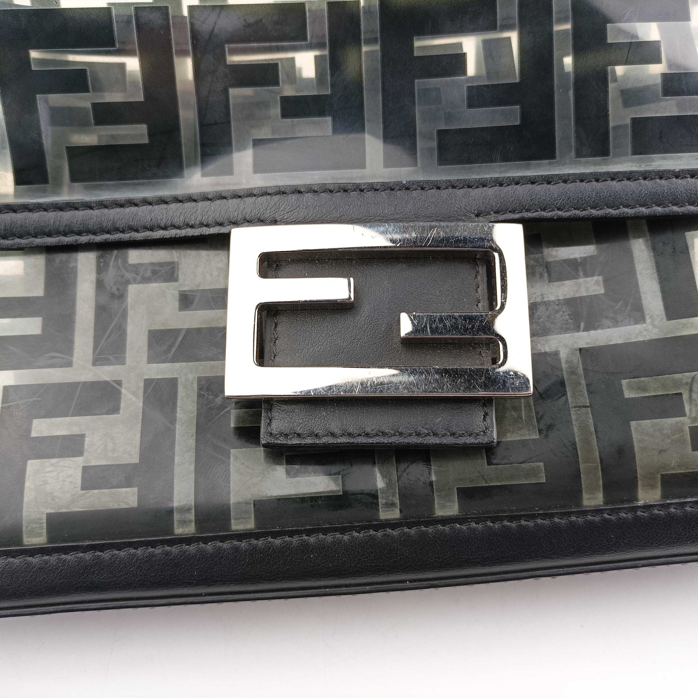 Pre-owned Fendi BAGUETTE Clear×black PVC coated canvas 8BR600 shoulderbag | stylenewstar