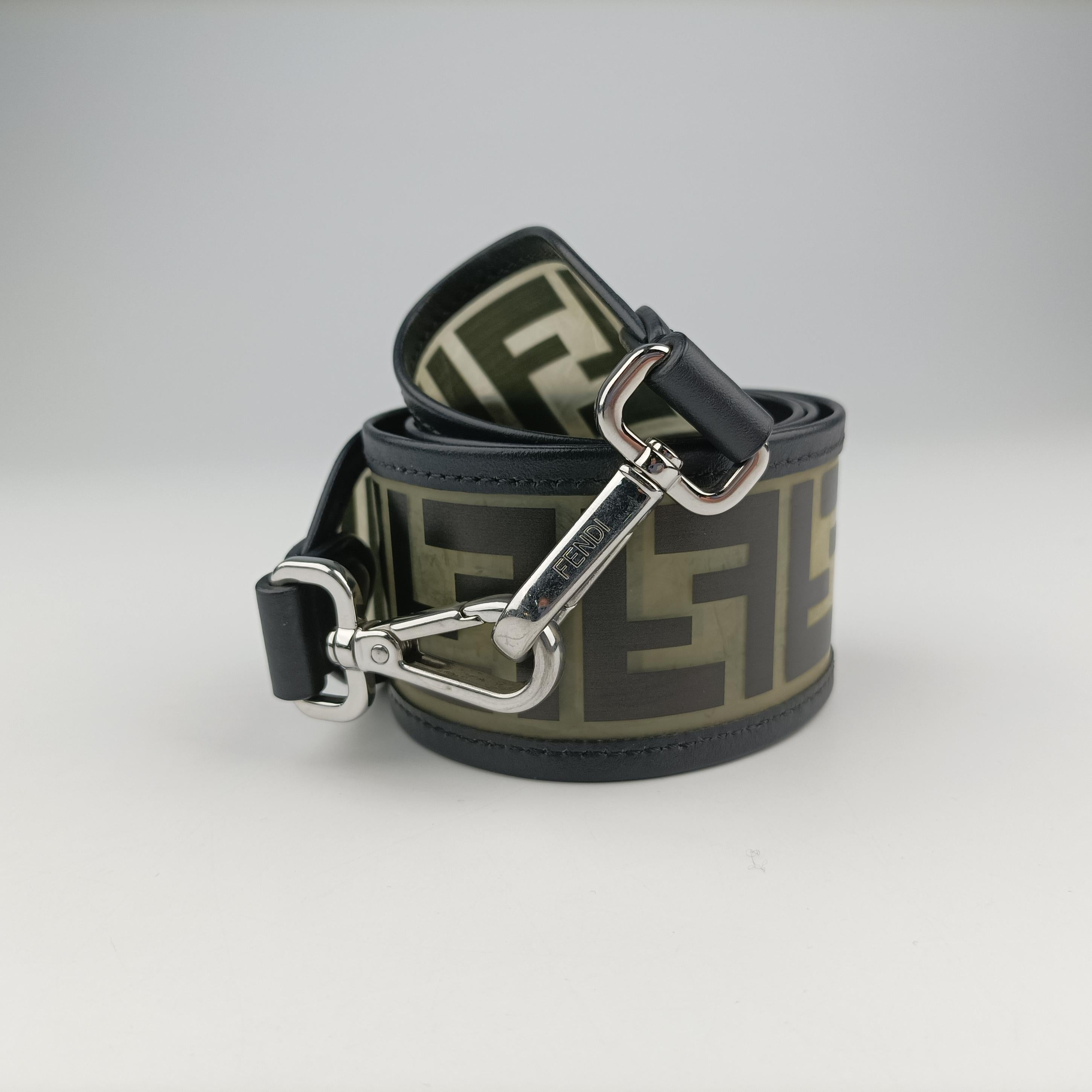 Pre-owned Fendi BAGUETTE Clear×black PVC coated canvas 8BR600 shoulderbag | stylenewstar