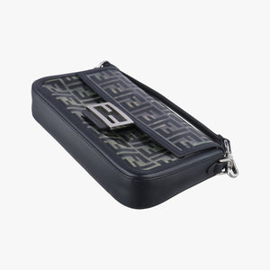 Pre-owned Fendi BAGUETTE Clear×black PVC coated canvas 8BR600 shoulderbag | stylenewstar