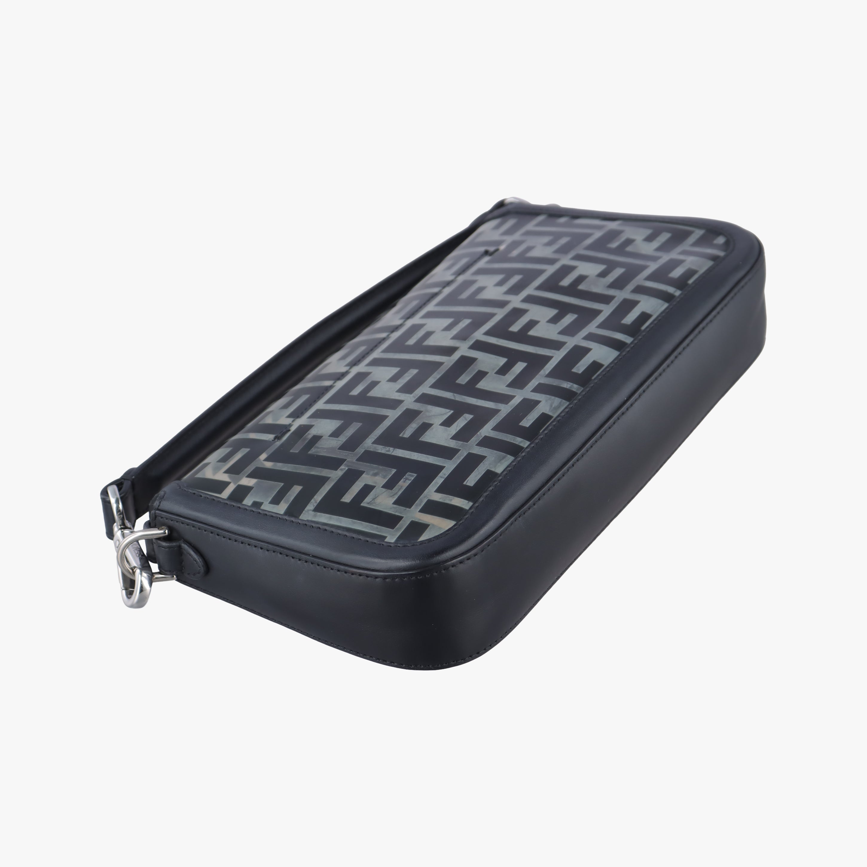 Pre-owned Fendi BAGUETTE Clear×black PVC coated canvas 8BR600 shoulderbag | stylenewstar