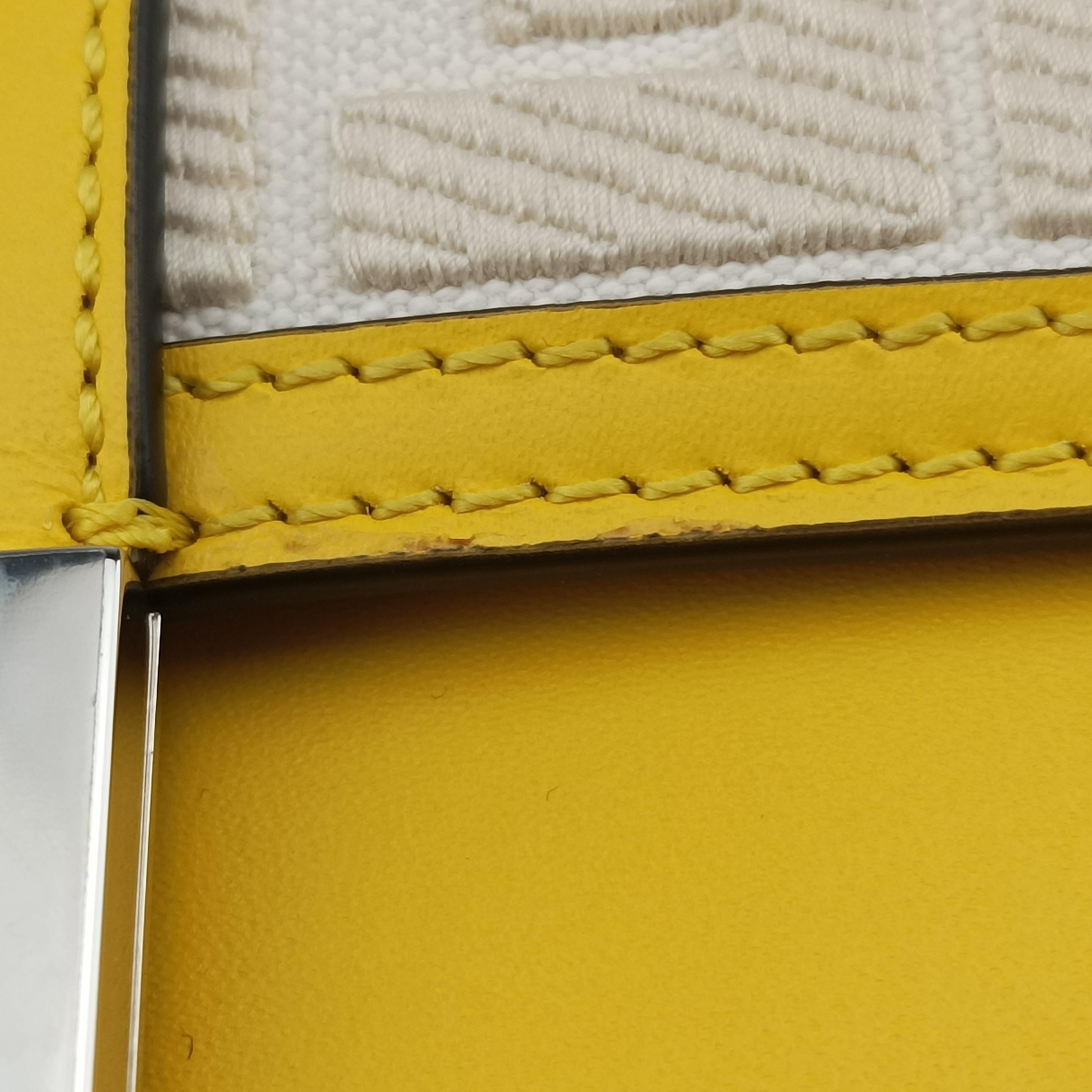 Pre-owned Fendi Zucca Flat Baguette Yellow×white Leather×canvas 7VA524 shoulderbag | stylenewstar