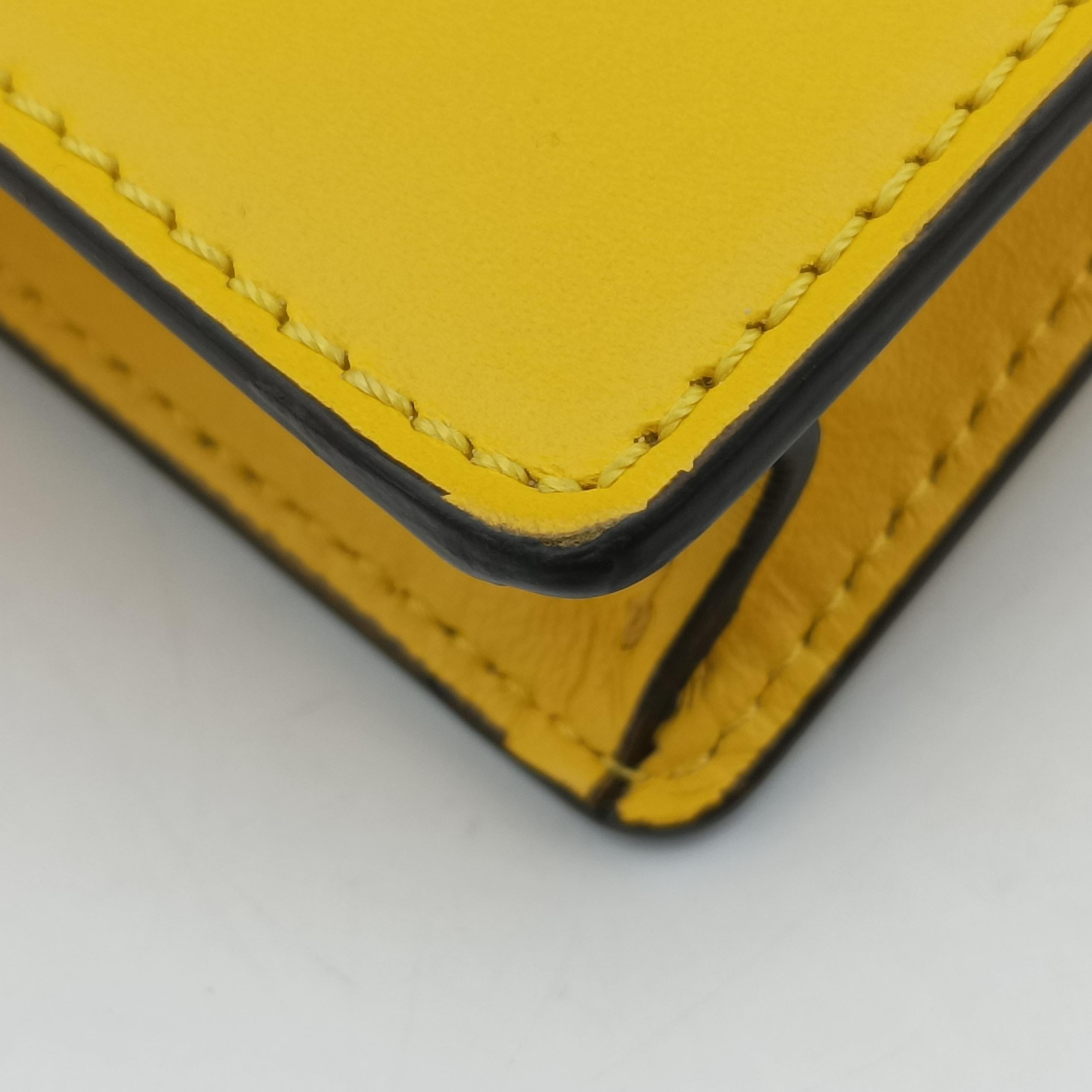 Pre-owned Fendi Zucca Flat Baguette Yellow×white Leather×canvas 7VA524 shoulderbag | stylenewstar