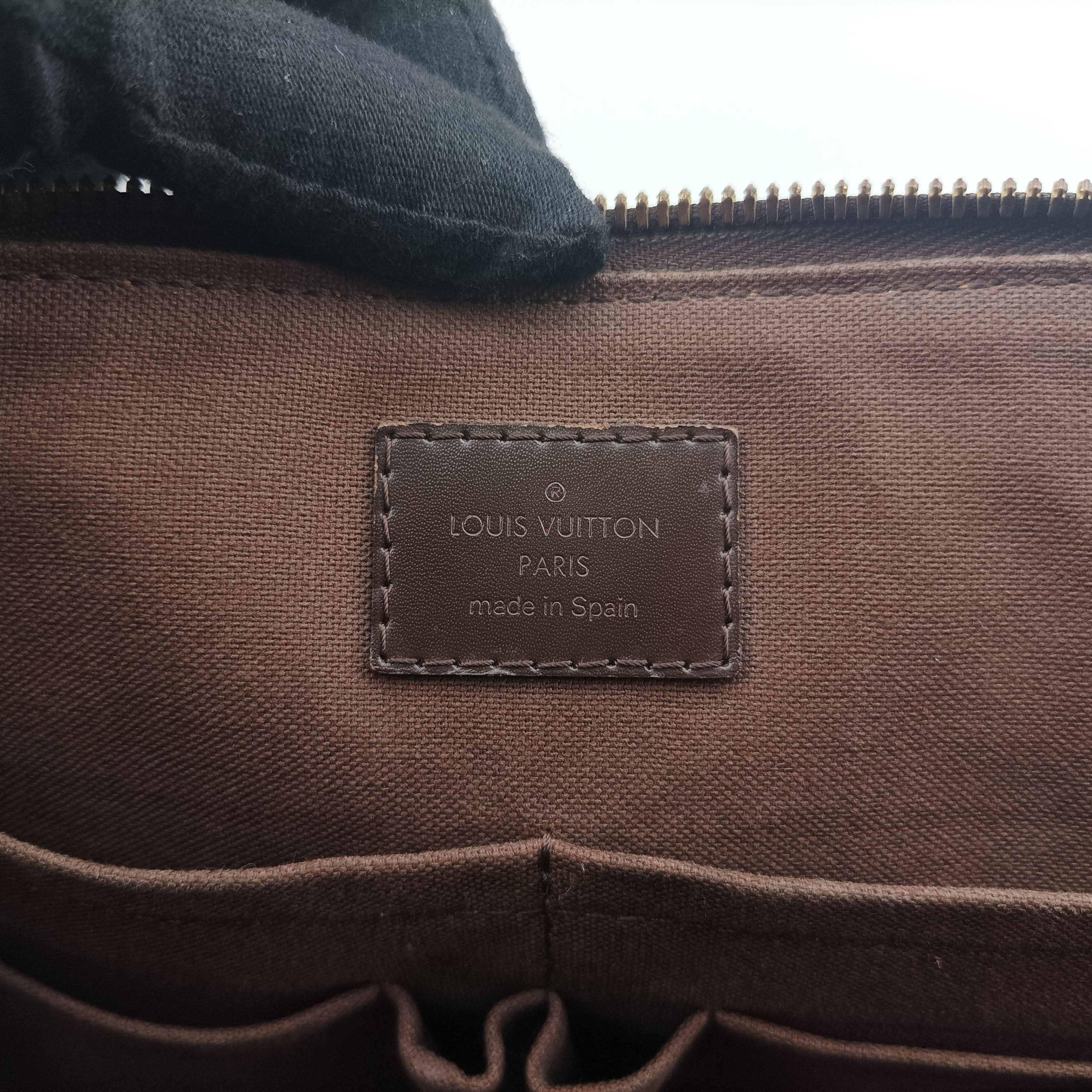 Secondhand Louis Vuitton Porte-Documents Jour EBENE Damier Canvas N42242 handbag | stylenewstar