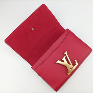 Pre-owned Louis Vuitton Pochette Louise GM Red leather M94647 shoulderbag | stylenewstar