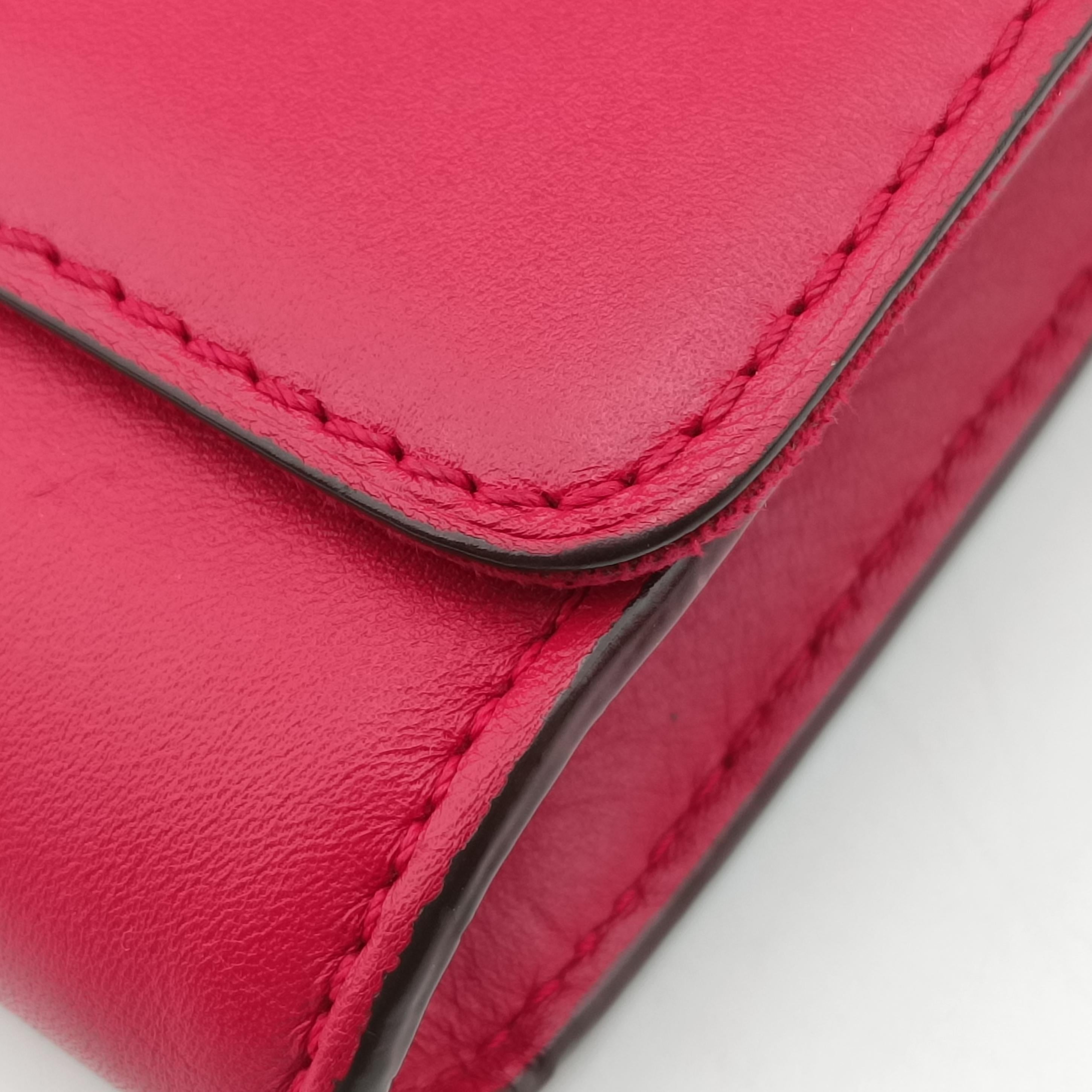 Pre-owned Louis Vuitton Pochette Louise GM Red leather M94647 shoulderbag | stylenewstar