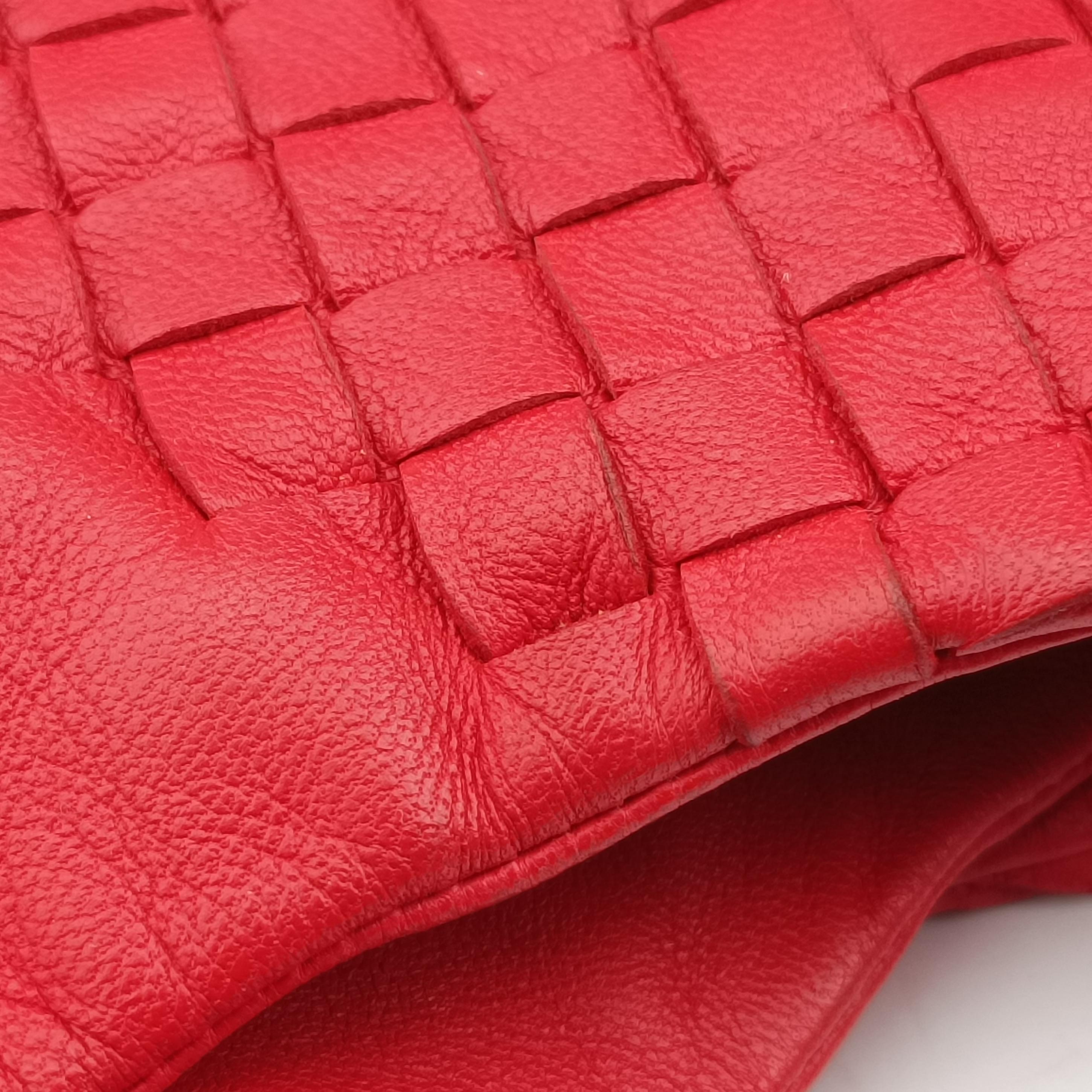 Pre-owned Bottega Veneta CAMPANA Intrecciato Red lambskin  shoulderbag | stylenewstar