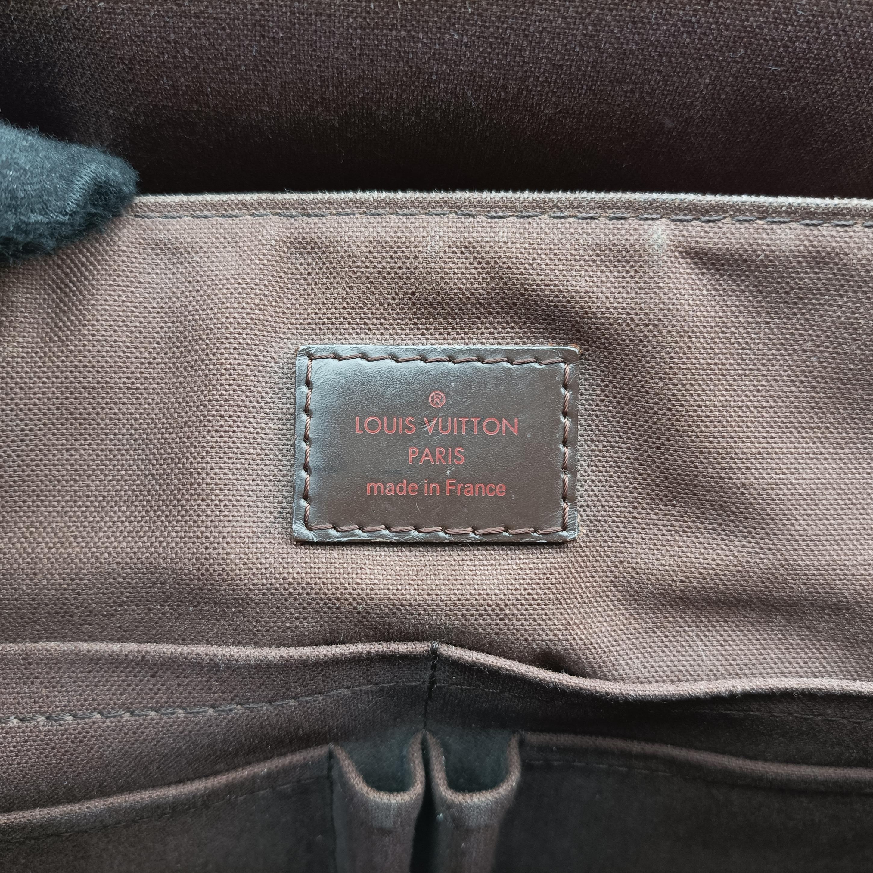 Secondhand Louis Vuitton DISTRICT MM EBENE Damier Canvas N41212 shoulderbag | stylenewstar