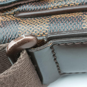 Secondhand Louis Vuitton DISTRICT MM EBENE Damier Canvas N41212 shoulderbag | stylenewstar