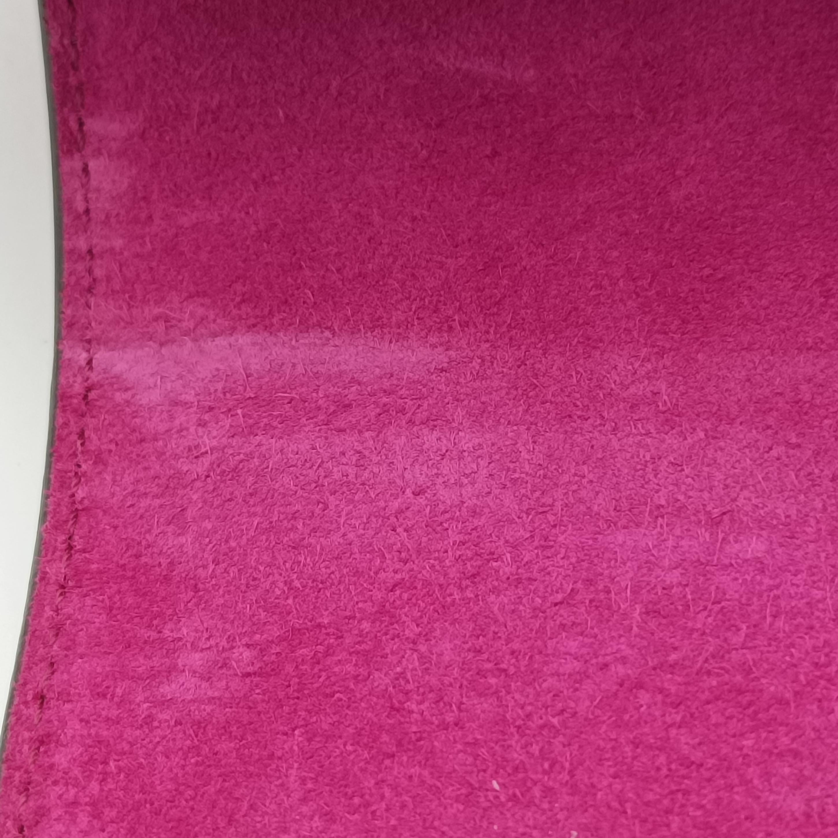 Pre-owned Gucci Nice GG Supreme Rose Patent 336749 shoulderbag | stylenewstar