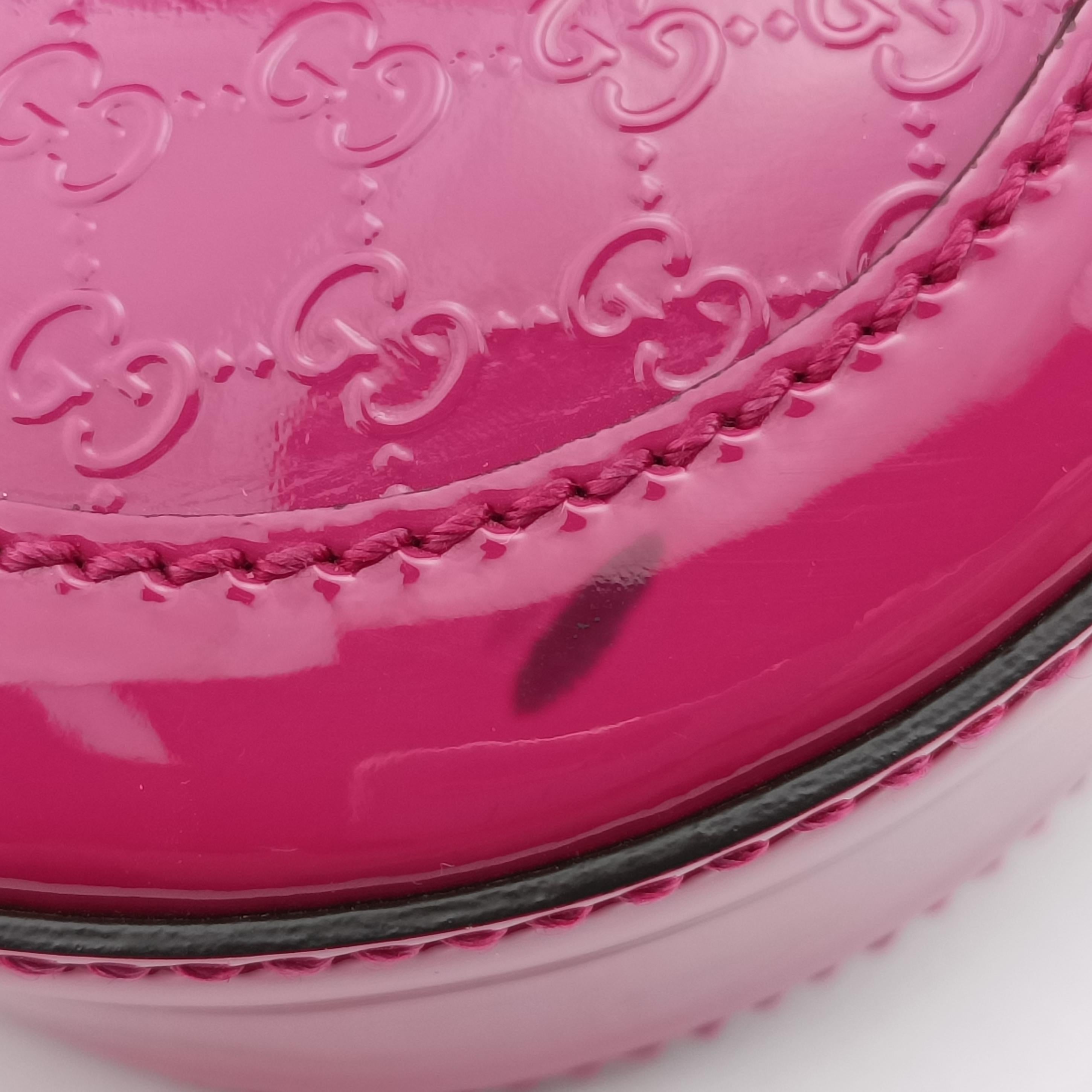 Pre-owned Gucci Nice GG Supreme Rose Patent 336749 shoulderbag | stylenewstar