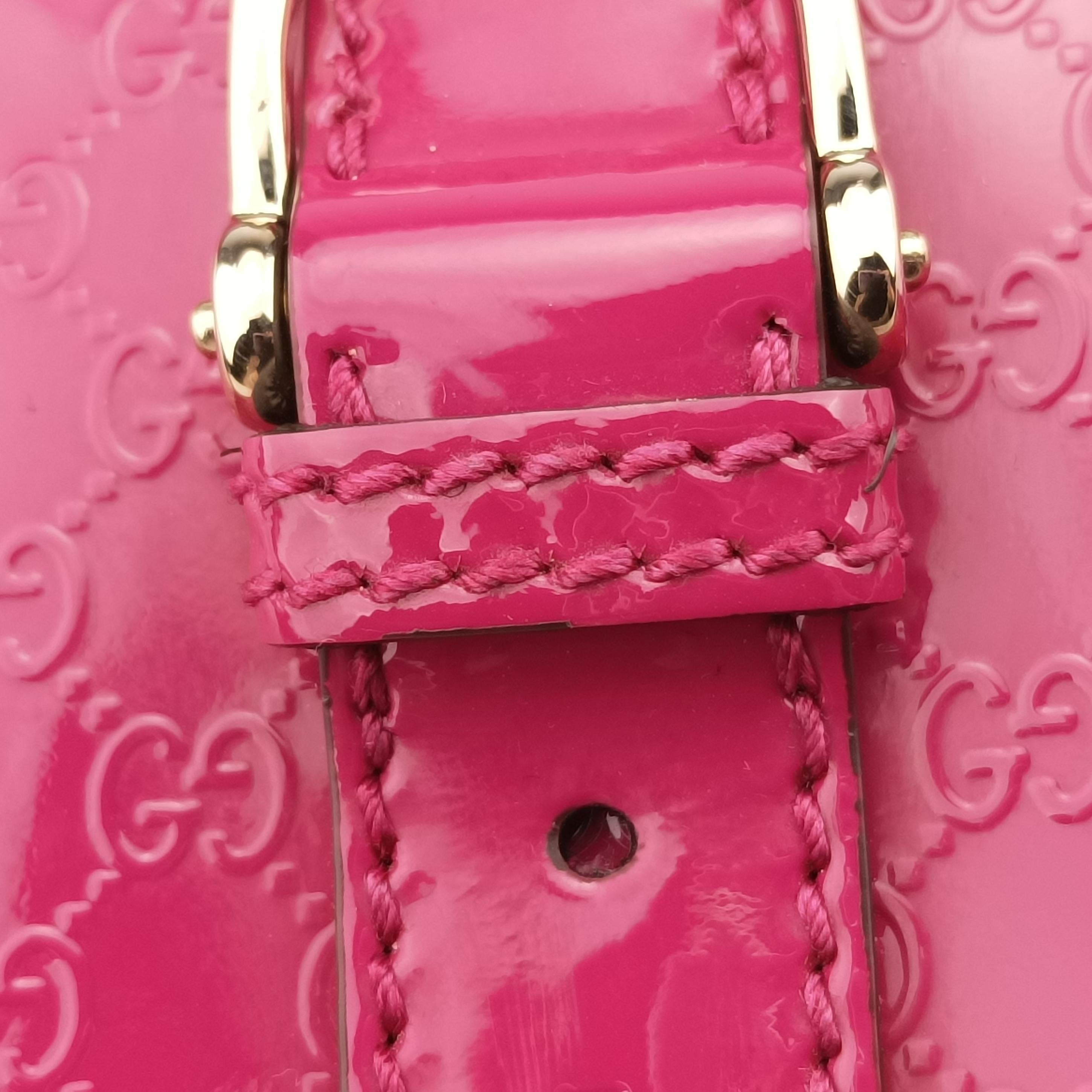 Pre-owned Gucci Nice GG Supreme Rose Patent 336749 shoulderbag | stylenewstar