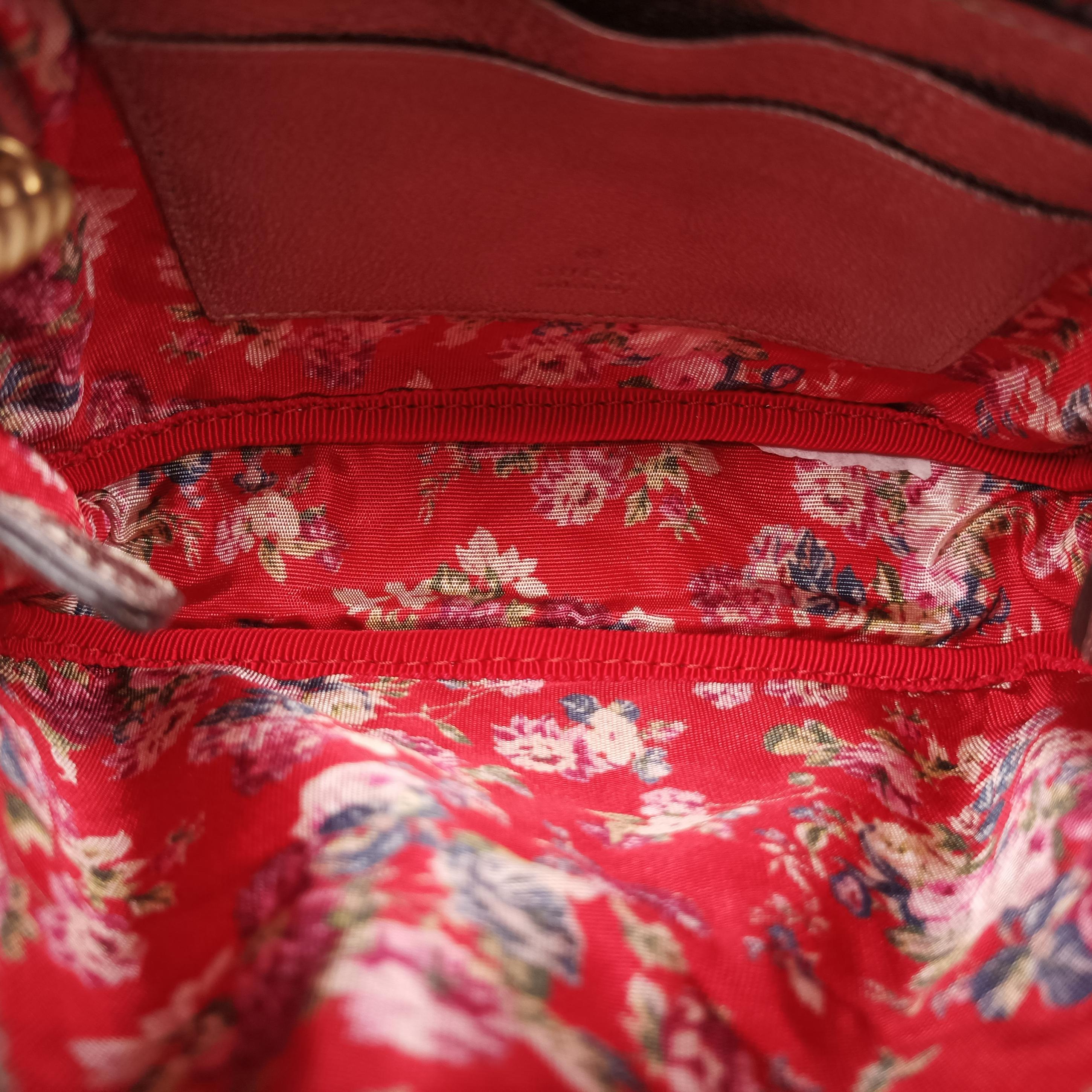 Pre-owned Gucci Laminate pink×blue Leather 534951 shoulderbag | stylenewstar