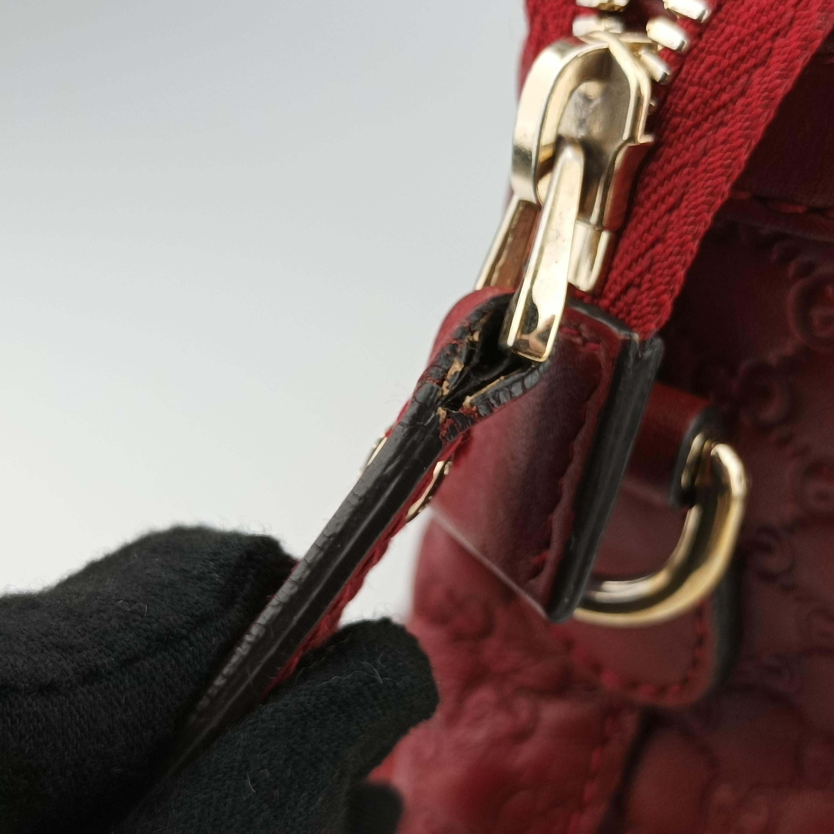 Pre-owned Gucci Microguccissima Red Leather 449655 shoulderbag | stylenewstar