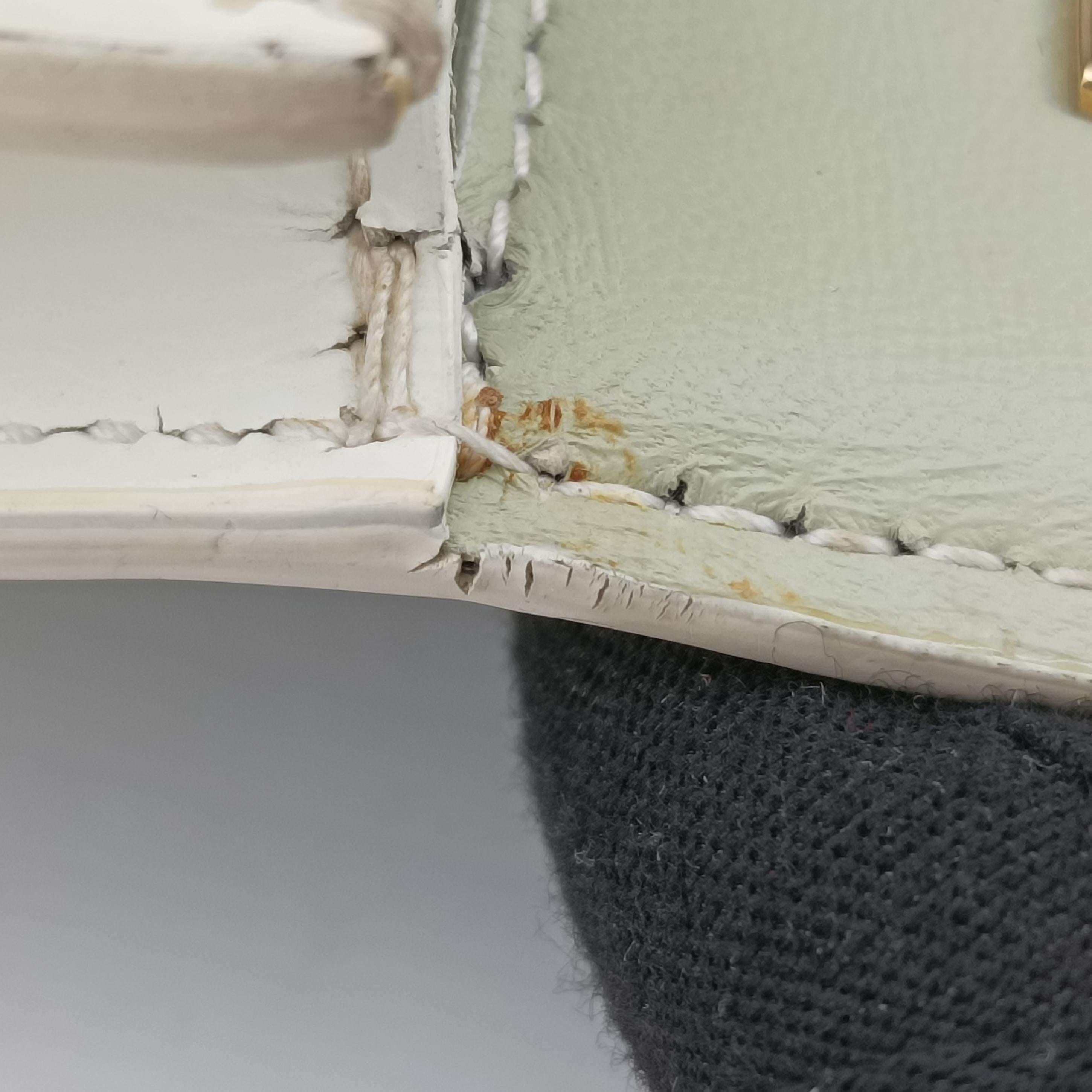 Pre-owned Burberry Monogram Quilted TB Mini Chain White×Green Leather  shoulderbag | stylenewstar