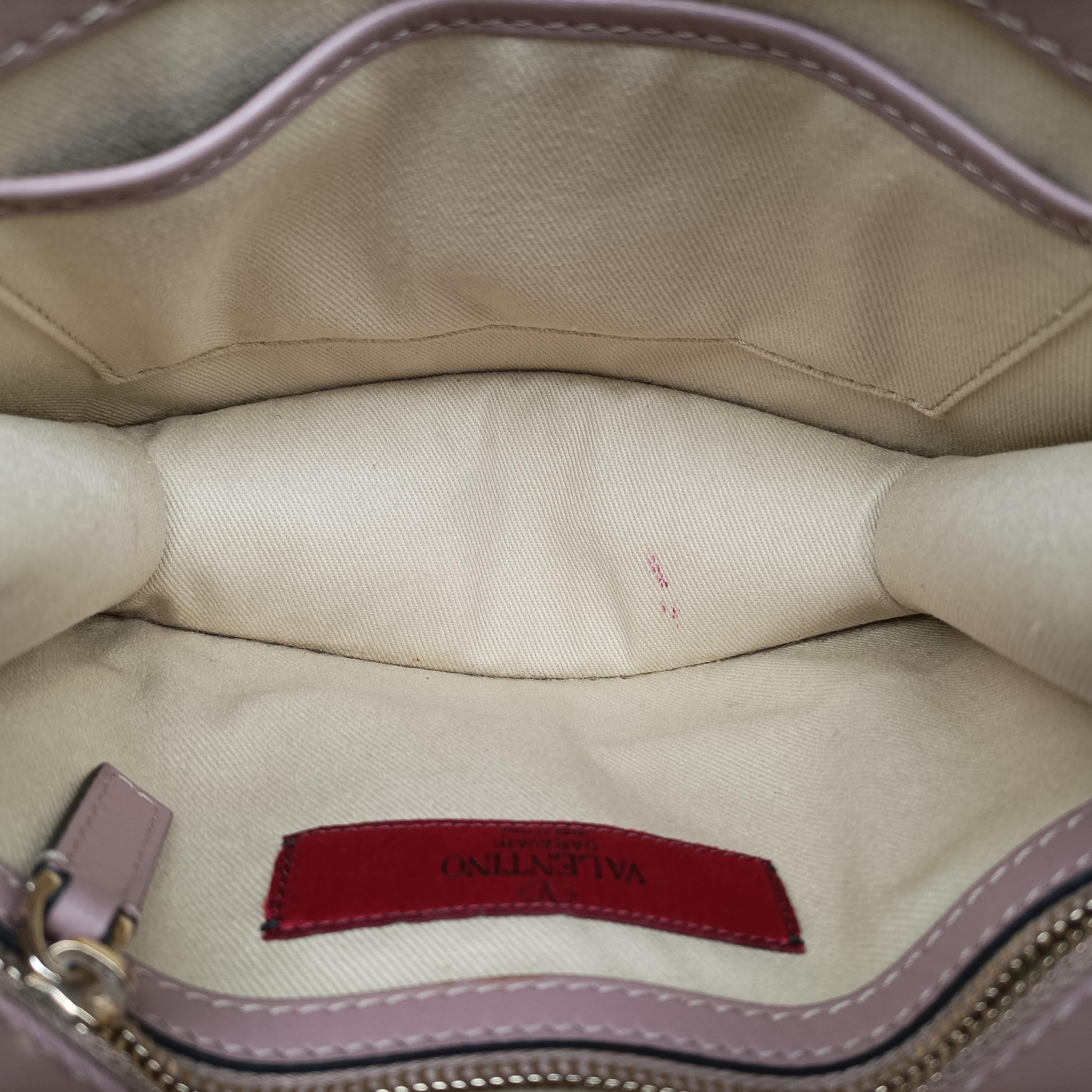 Pre-owned Valentino Rockstud Glam Lock Pink Leather  shoulderbag | stylenewstar