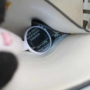 Pre-owned Fendi KAN I F White PVC coated canvas 8BT286 shoulderbag | stylenewstar