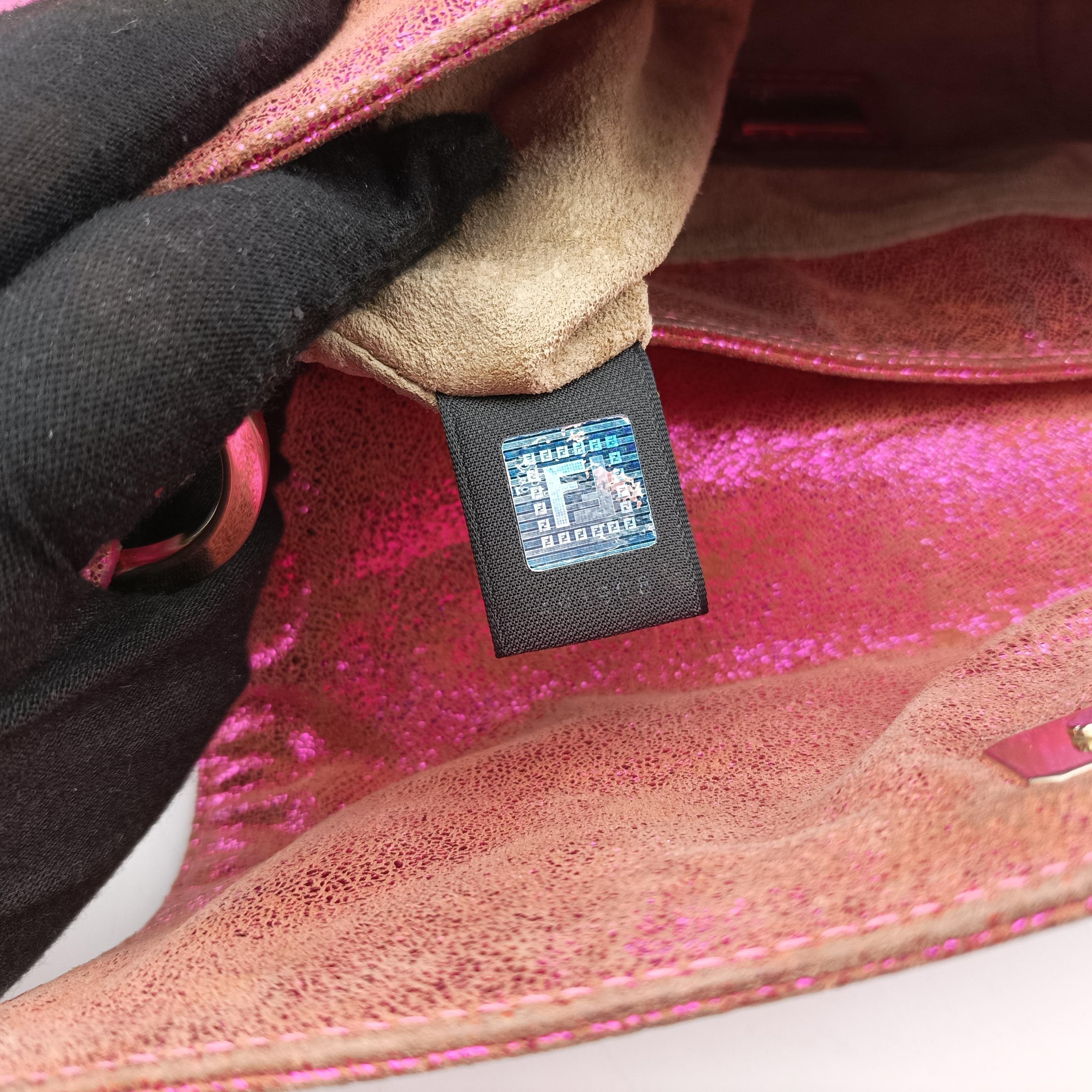 Pre-owned Fendi Chef Pink Leather 8BR353 shoulderbag | stylenewstar