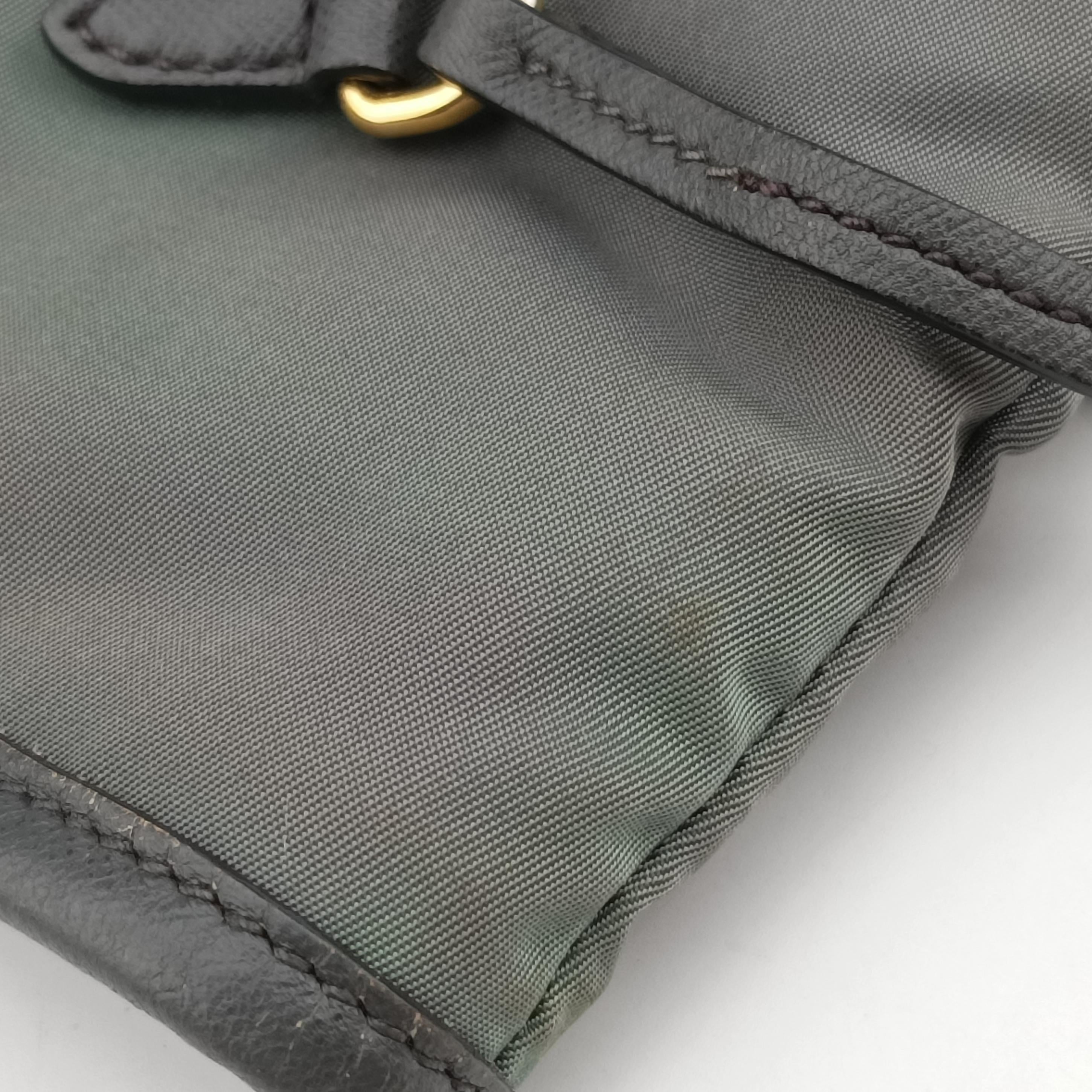 Pre-owned Prada Triangle logo Grey nylon × leather BR4991 handbag | stylenewstar