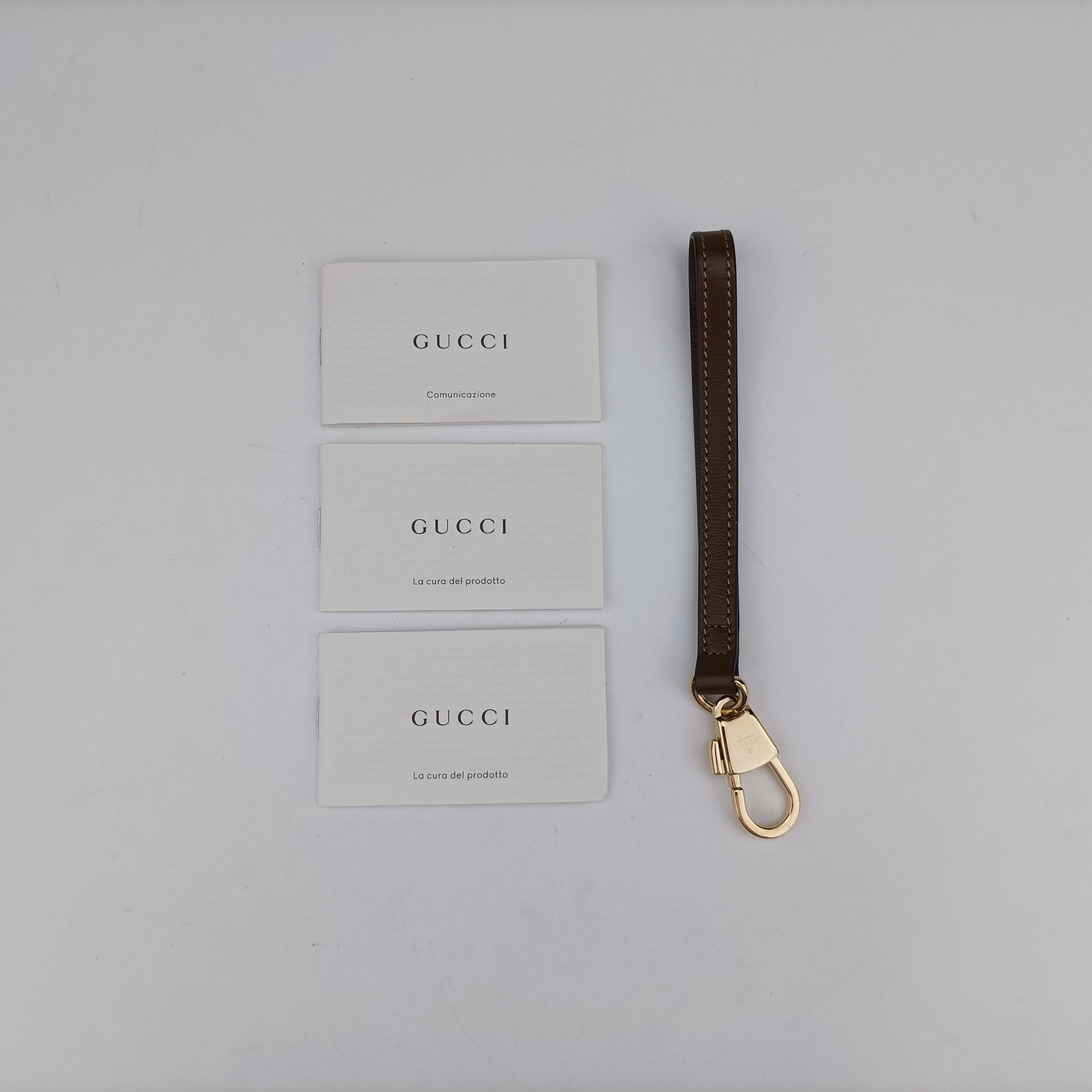 Pre-owned Gucci Interlocking G Brown PVC coated canvas 671674 shoulderbag | stylenewstar