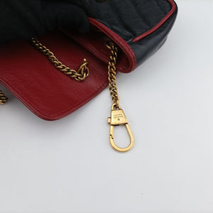 Pre-owned Gucci GG Marmont Black×Red Leather 574969 shoulderbag | stylenewstar