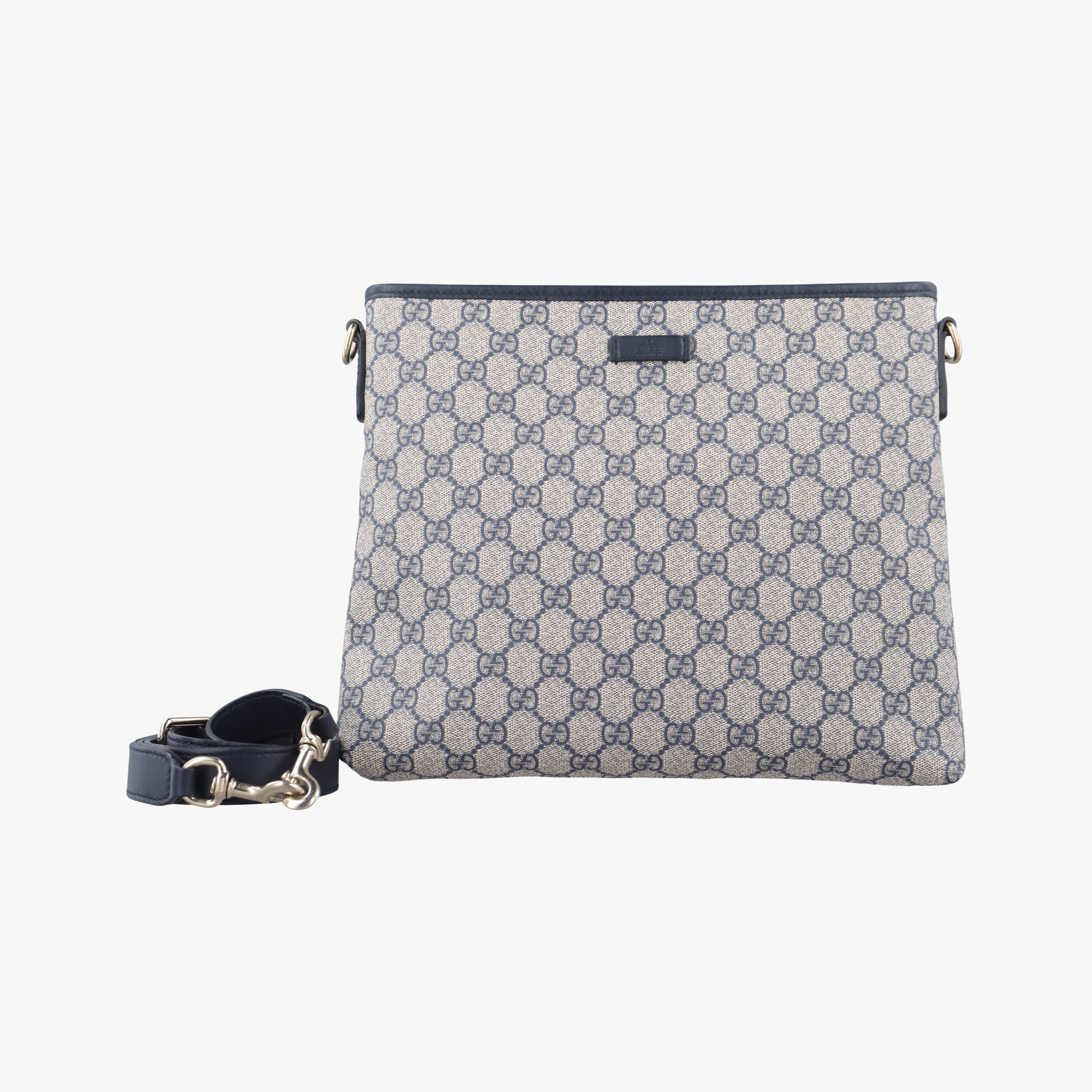 Pre-owned Gucci GG Supreme Grey PVC coated canvas 388924 shoulderbag | stylenewstar