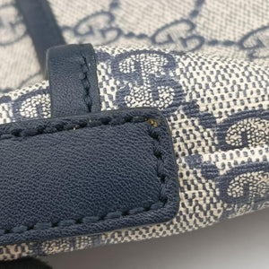 Pre-owned Gucci GG Supreme Grey PVC coated canvas 388924 shoulderbag | stylenewstar