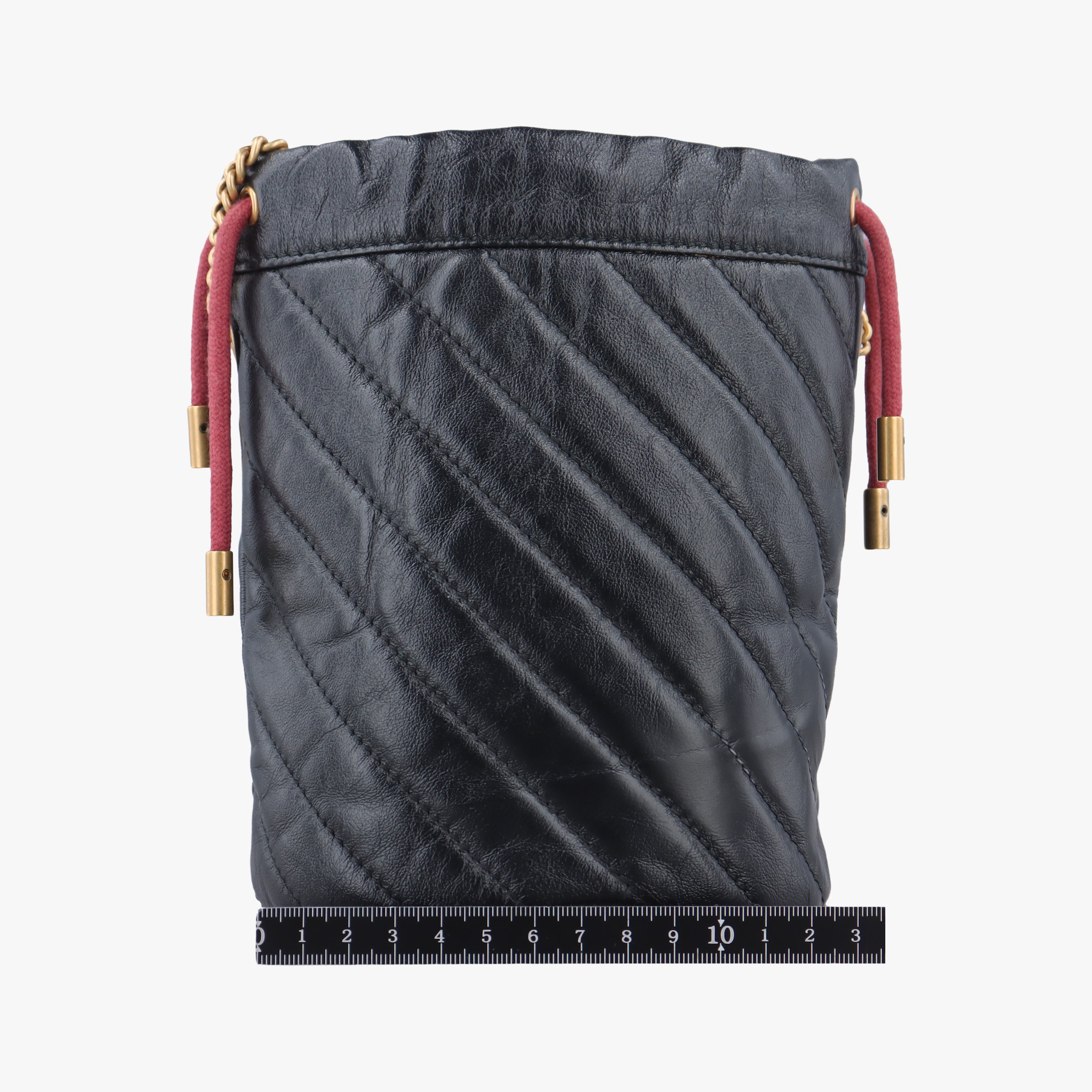 Pre-owned Gucci GG Marmont Black×red Leather 573817 shoulderbag | stylenewstar