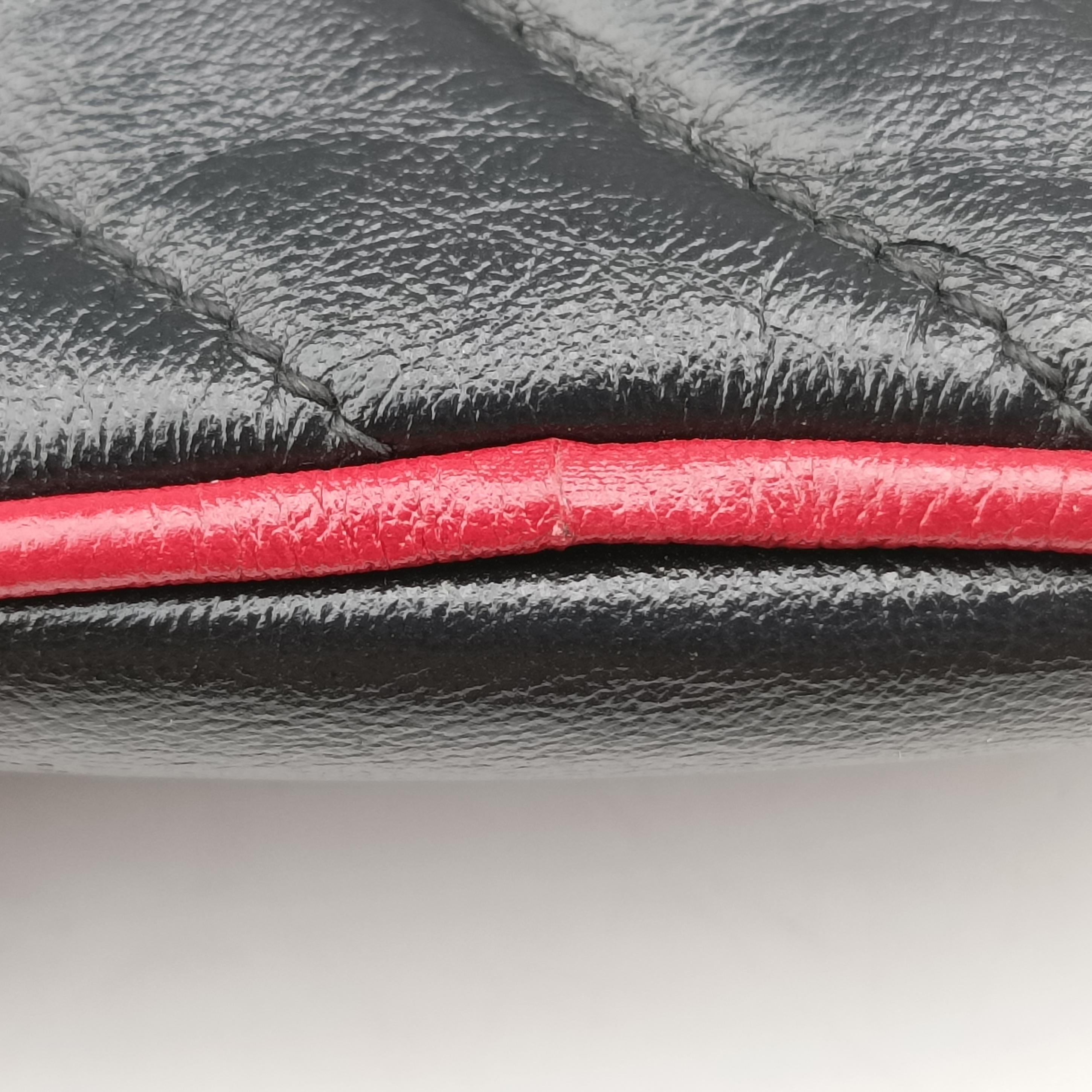 Pre-owned Gucci GG Marmont Black×red Leather 573817 shoulderbag | stylenewstar