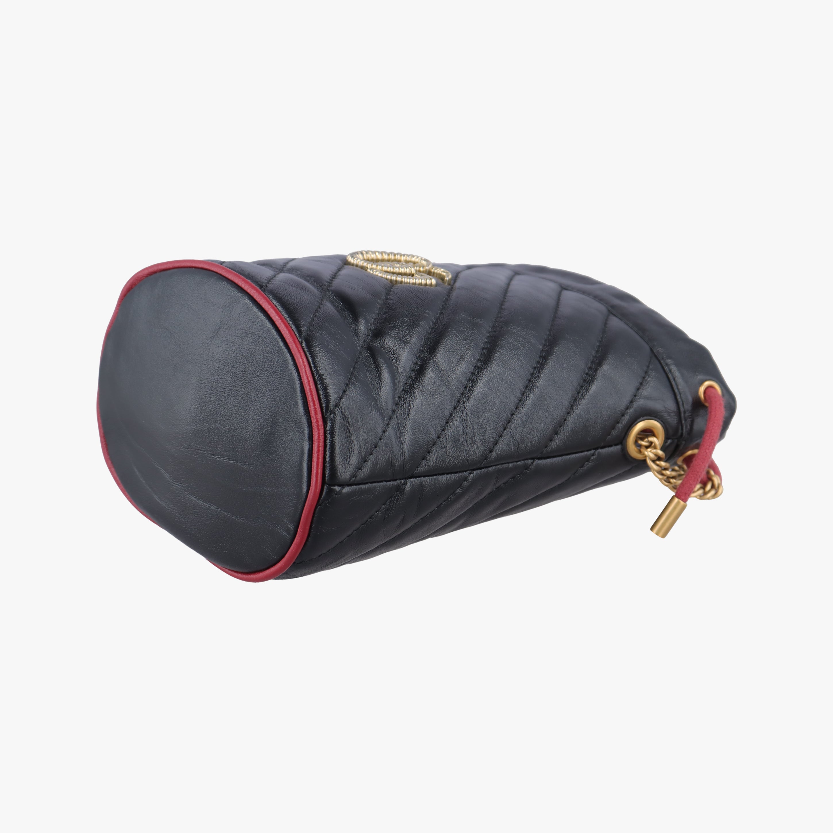 Pre-owned Gucci GG Marmont Black×red Leather 573817 shoulderbag | stylenewstar