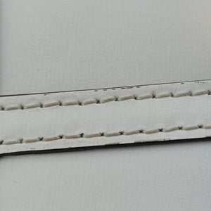 Secondhand Louis Vuitton Dauphine NV MINI Snow epi M55963 shoulderbag | stylenewstar