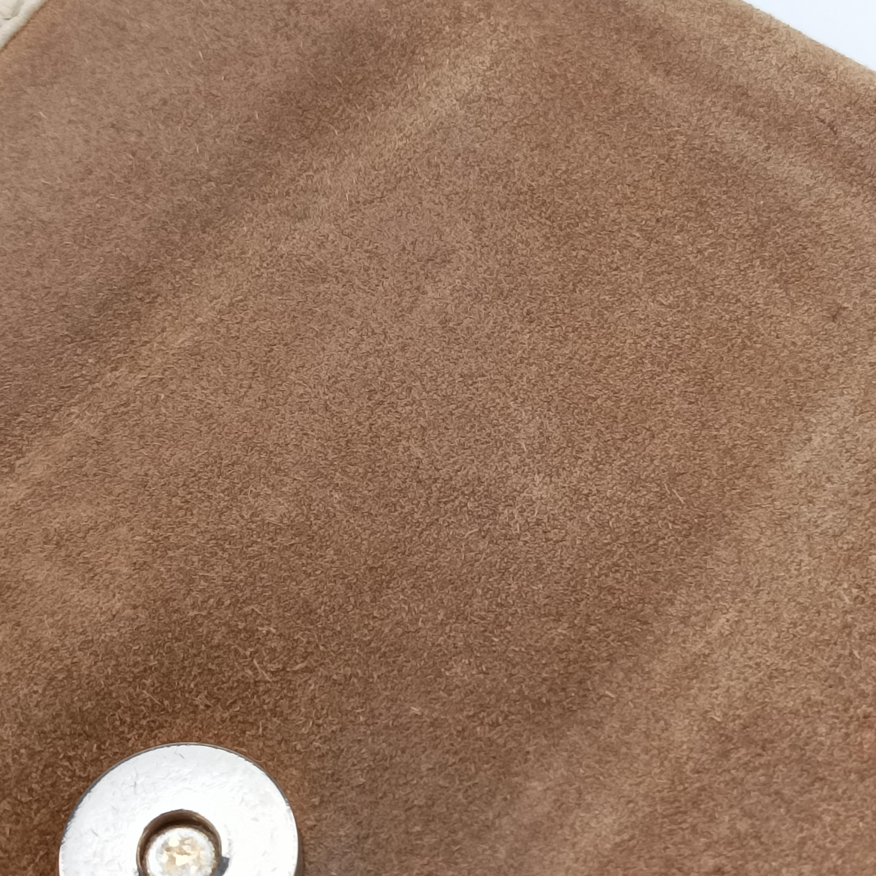 Pre-owned Loewe Anagram Brown×white Suede × leather  shoulderbag | stylenewstar