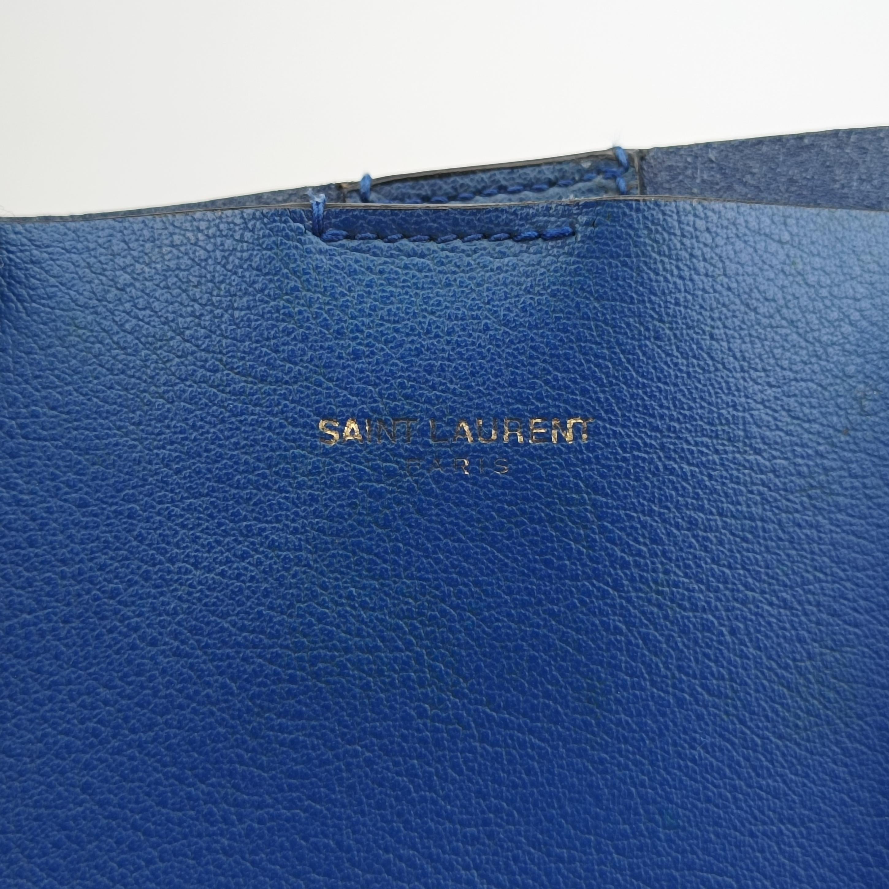 Vintage Yves Saint Laurent Shopper Blue Leather 394195 handbag | stylenewstar
