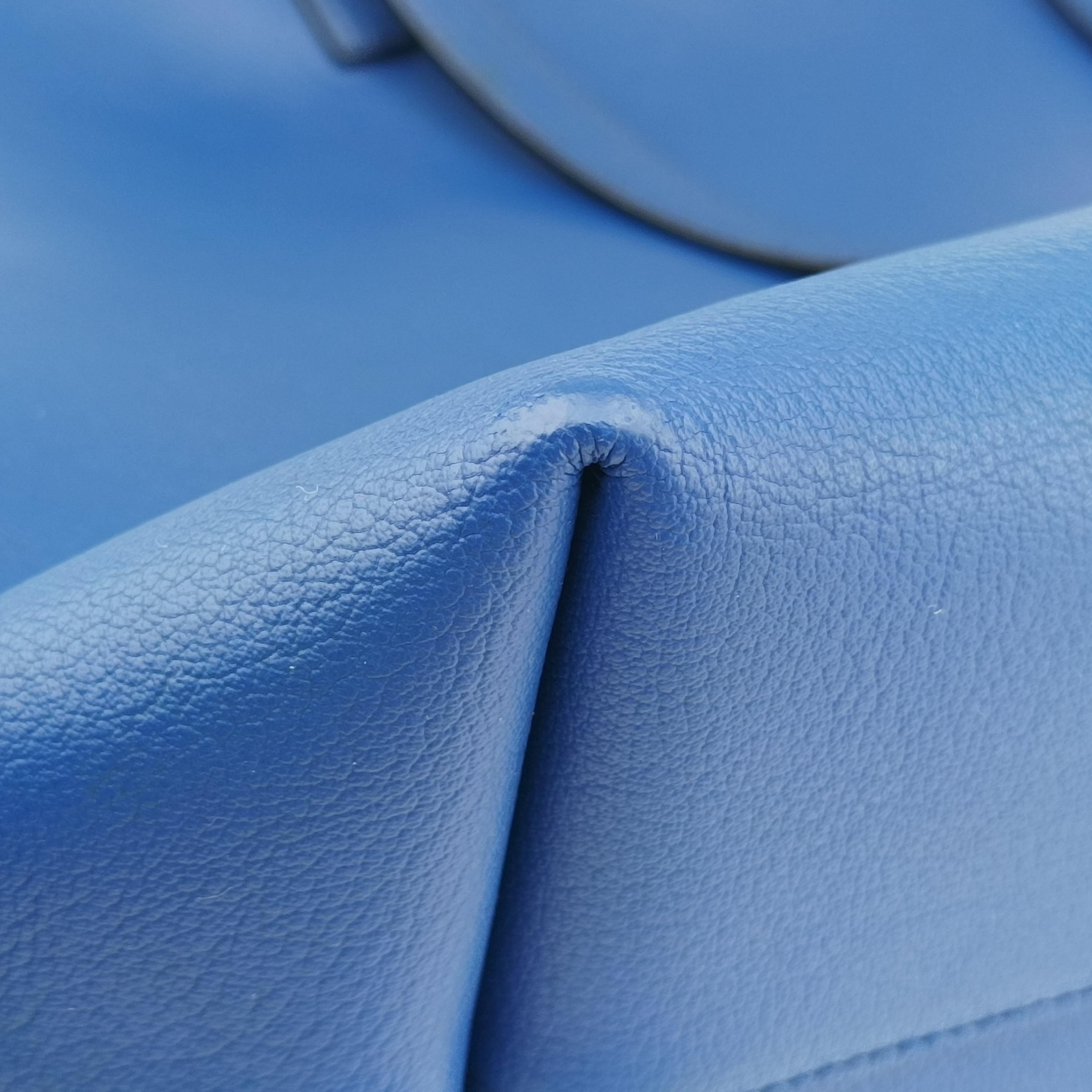 Vintage Yves Saint Laurent Shopper Blue Leather 394195 handbag | stylenewstar