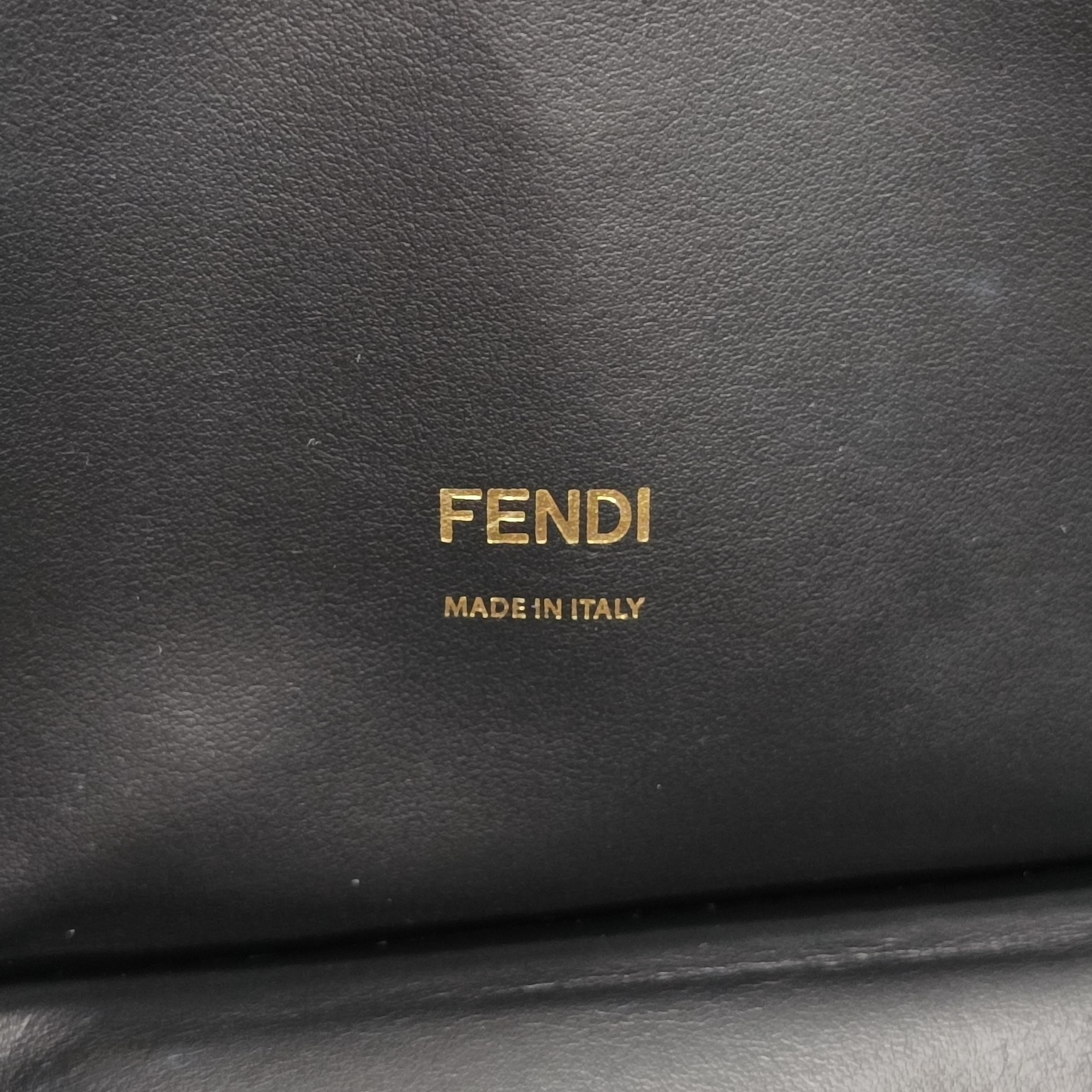 Pre-owned Fendi Kan I F Black PVC Coated Canvas 8BT284 shoulderbag | stylenewstar