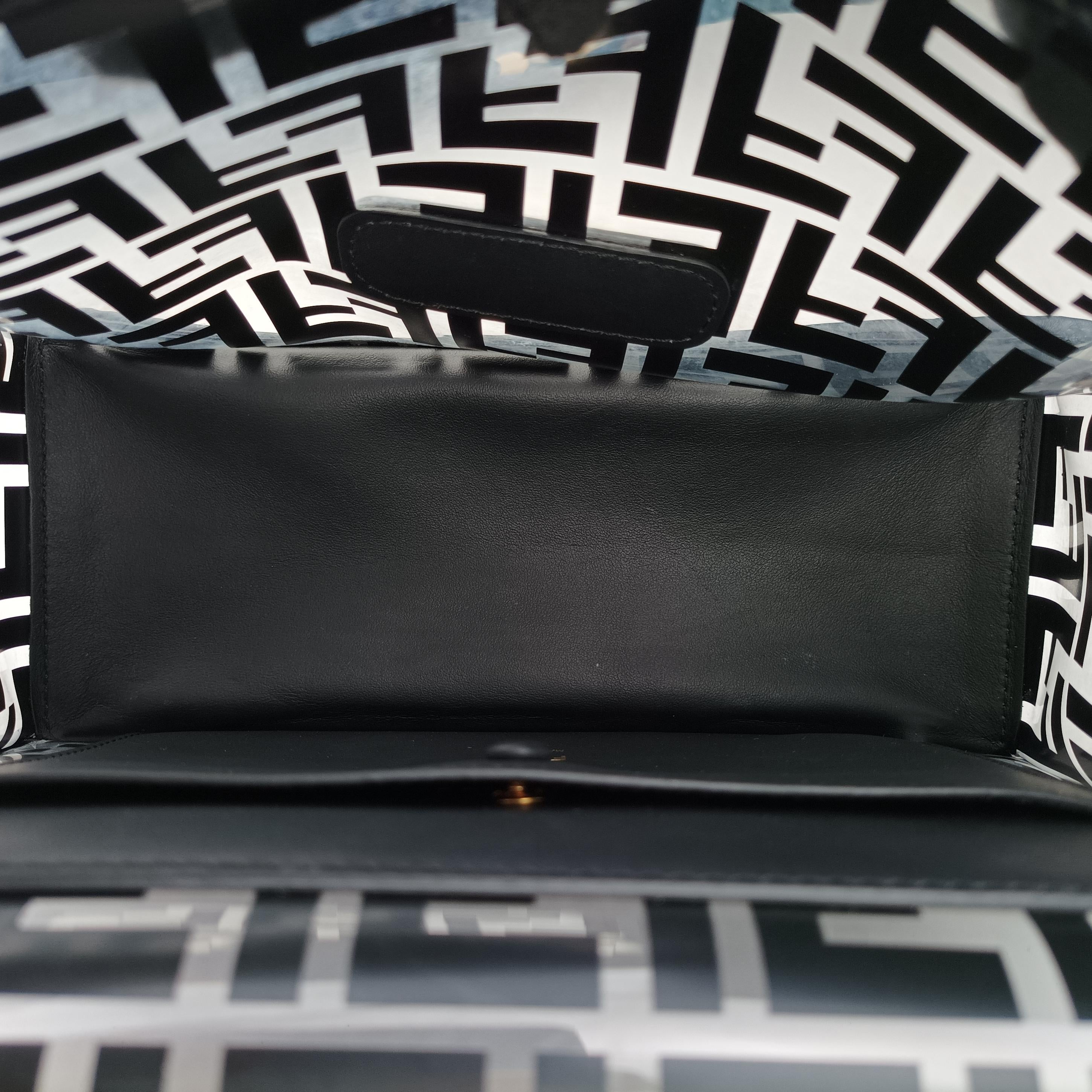 Pre-owned Fendi Kan I F Black PVC Coated Canvas 8BT284 shoulderbag | stylenewstar