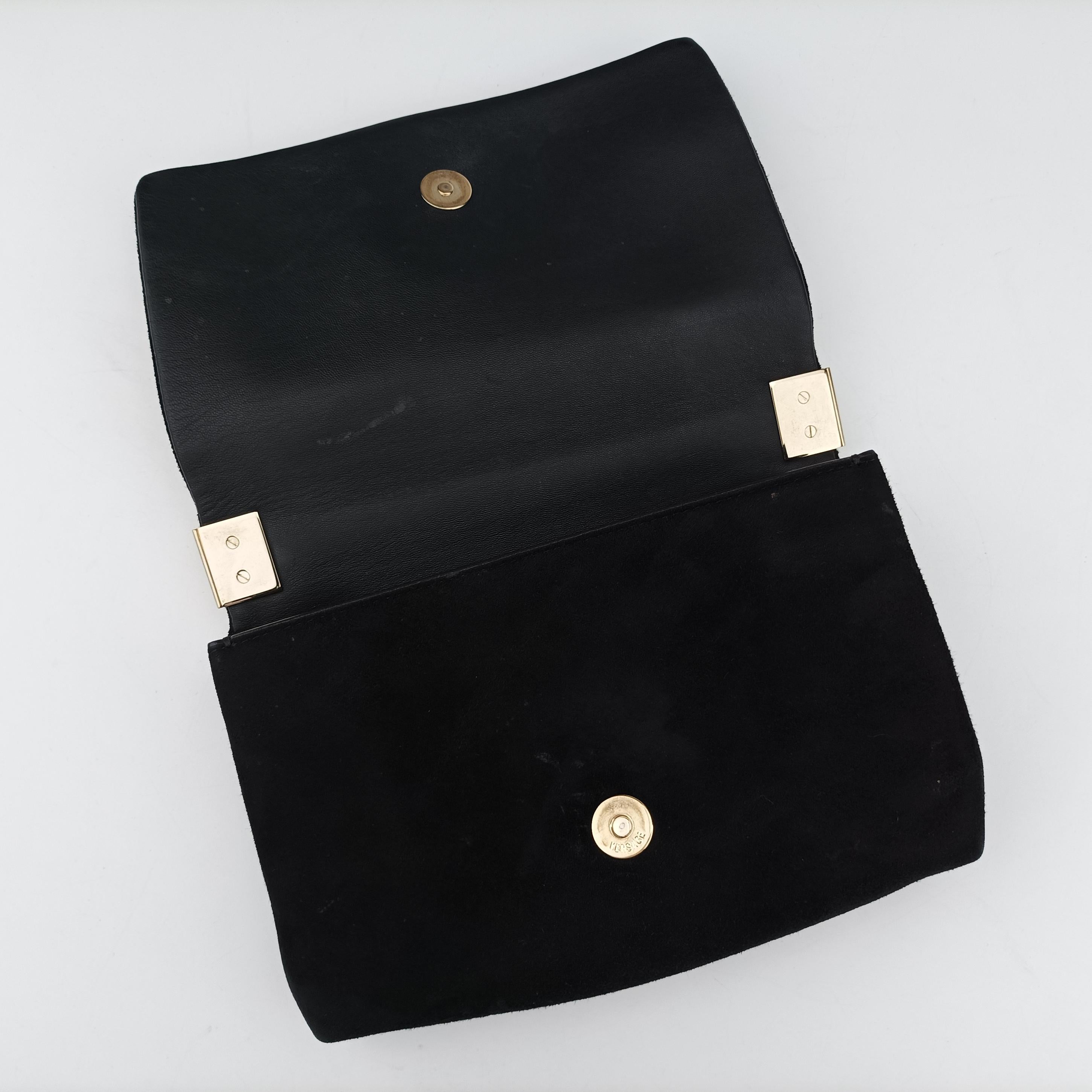 Pre-owned VERSACE medusa Black Leather  shoulderbag | stylenewstar