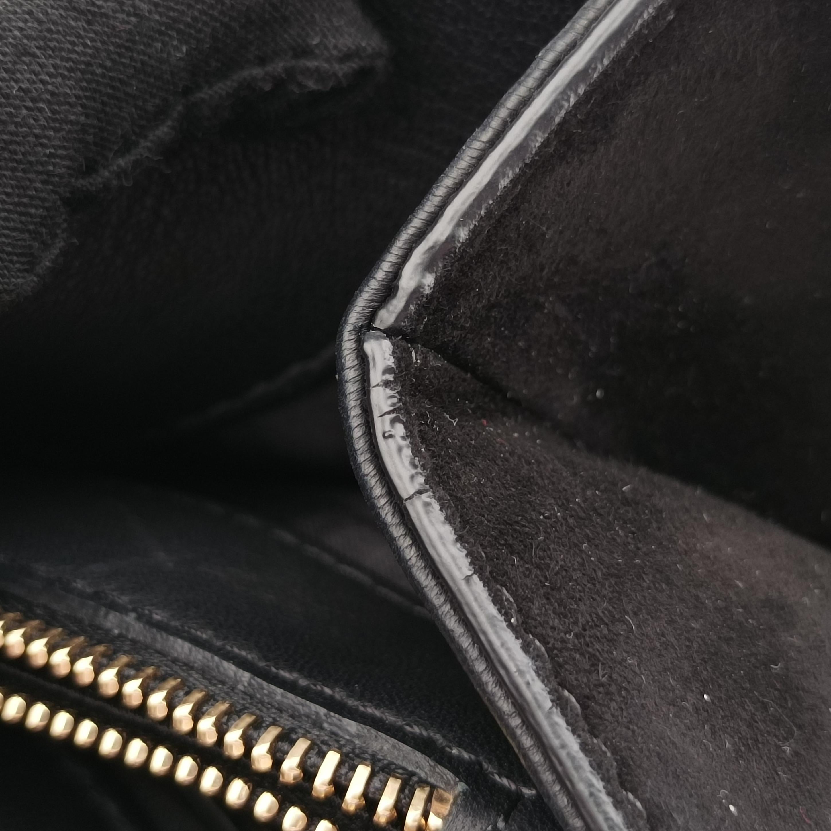 Pre-owned VERSACE medusa Black Leather  shoulderbag | stylenewstar