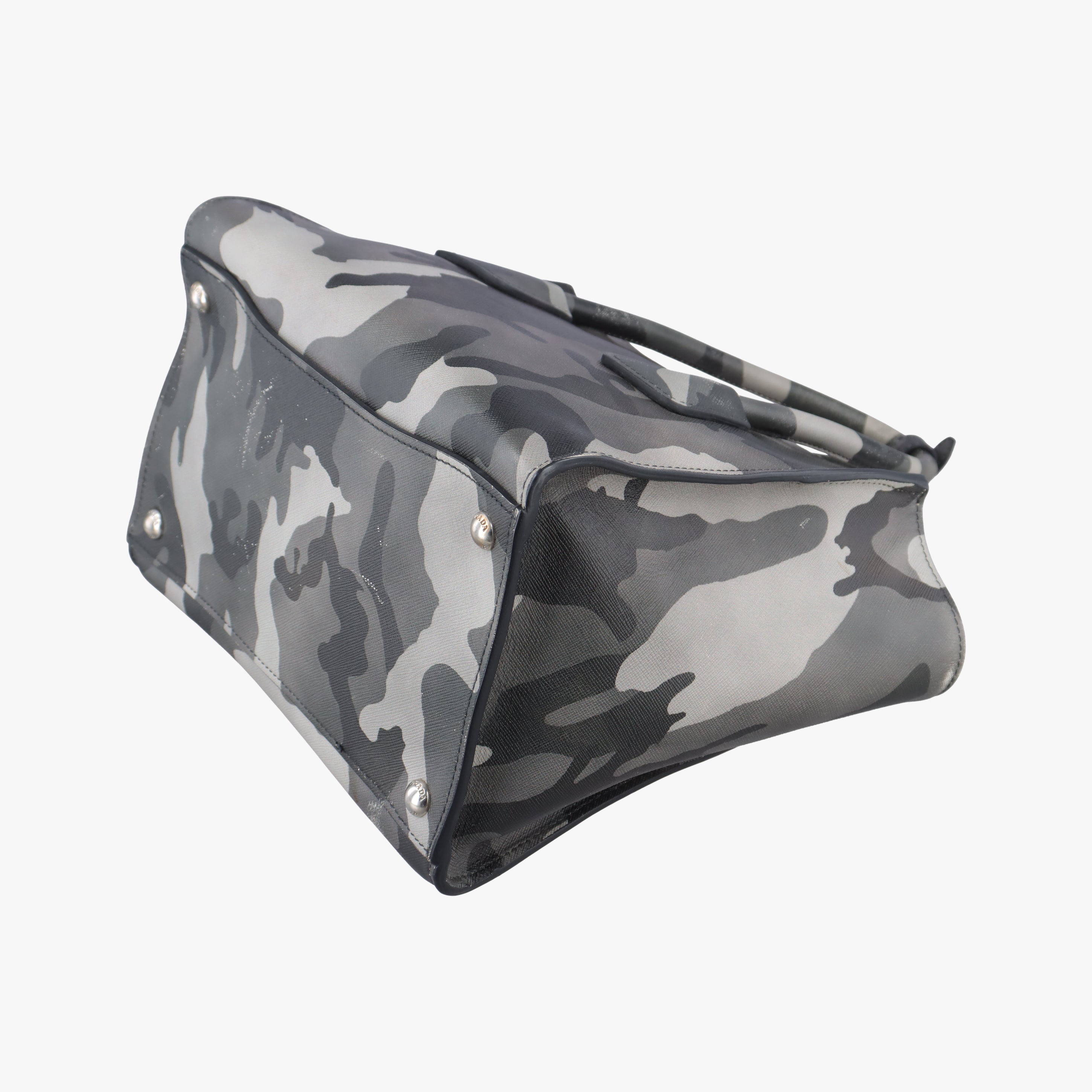 Pre-owned Prada Triangle plate logo Gray×Multicolour SAFFIANO Leather B2625P shoulderbag | stylenewstar