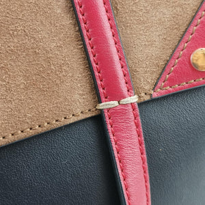 Pre-owned Fendi Flip blackx red x brown Leather× Suede 8BT302 shoulderbag | stylenewstar