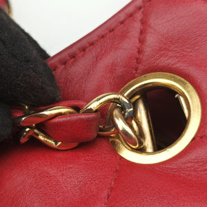 Pre-owned Chanel Matelasse Red lambskin  shoulderbag | stylenewstar