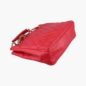 Pre-owned Chanel Matelasse Red lambskin  shoulderbag | stylenewstar