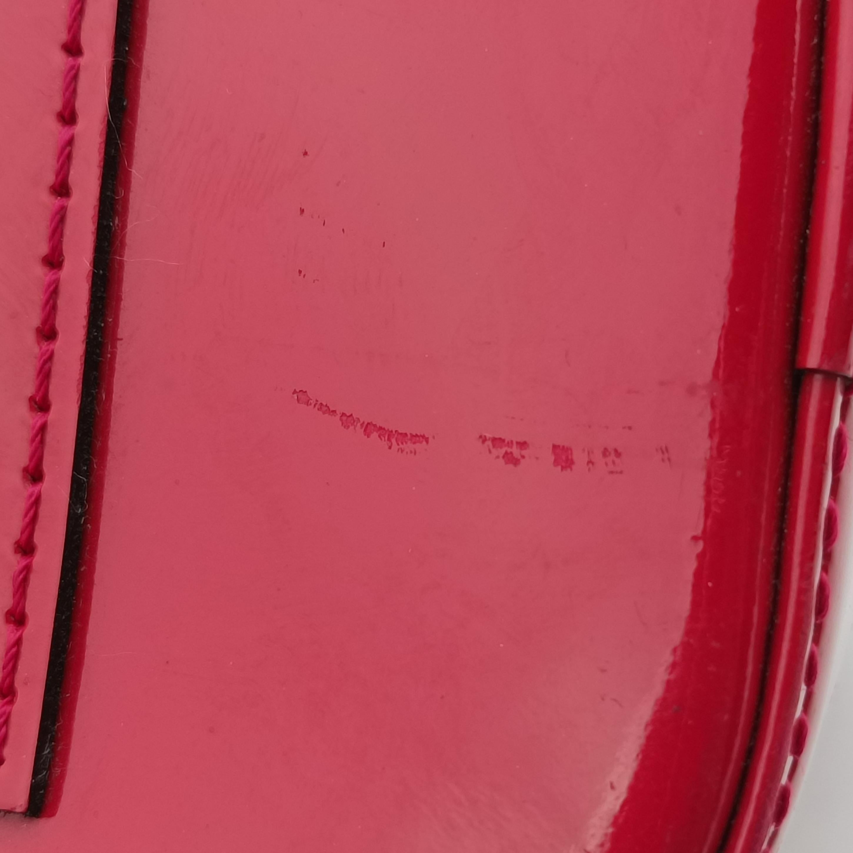 Pre-owned Louis Vuitton Alma BB pomme d'amour Vernis M91606 shoulderbag | stylenewstar