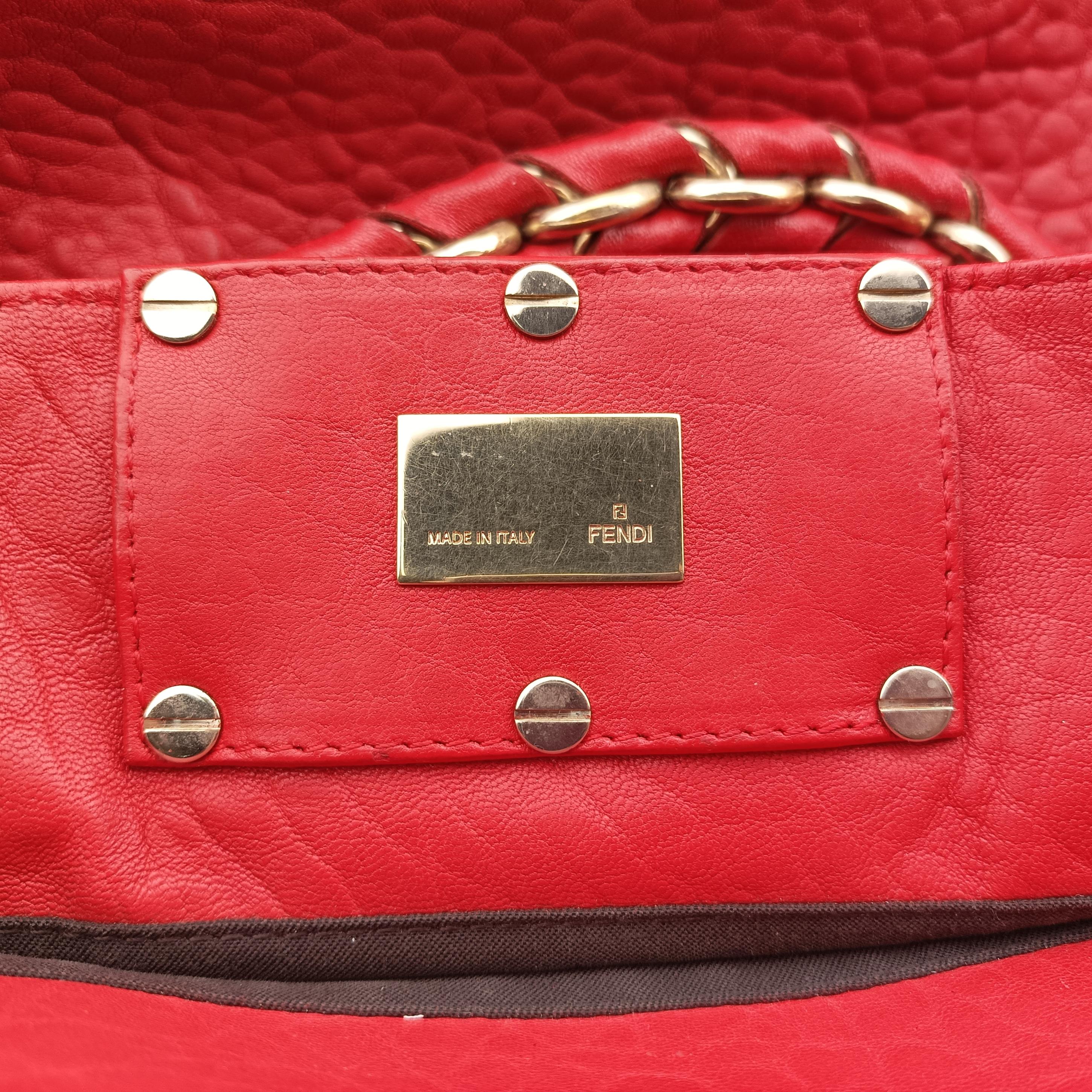 Secondhand Fendi Mia Red Leather 8BR616 shoulderbag | stylenewstar