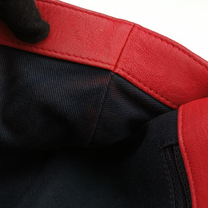 Vintage Chanel V stitch Red lambskin A92088 shoulderbag | stylenewstar