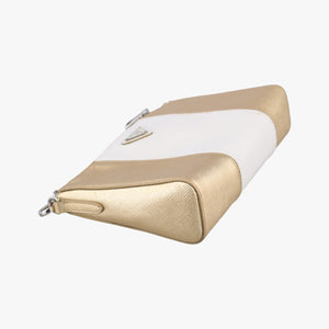 Pre-owned Prada Triangular logo plate Golden×White SAFFIANO Leather BT947C shoulderbag | stylenewstar