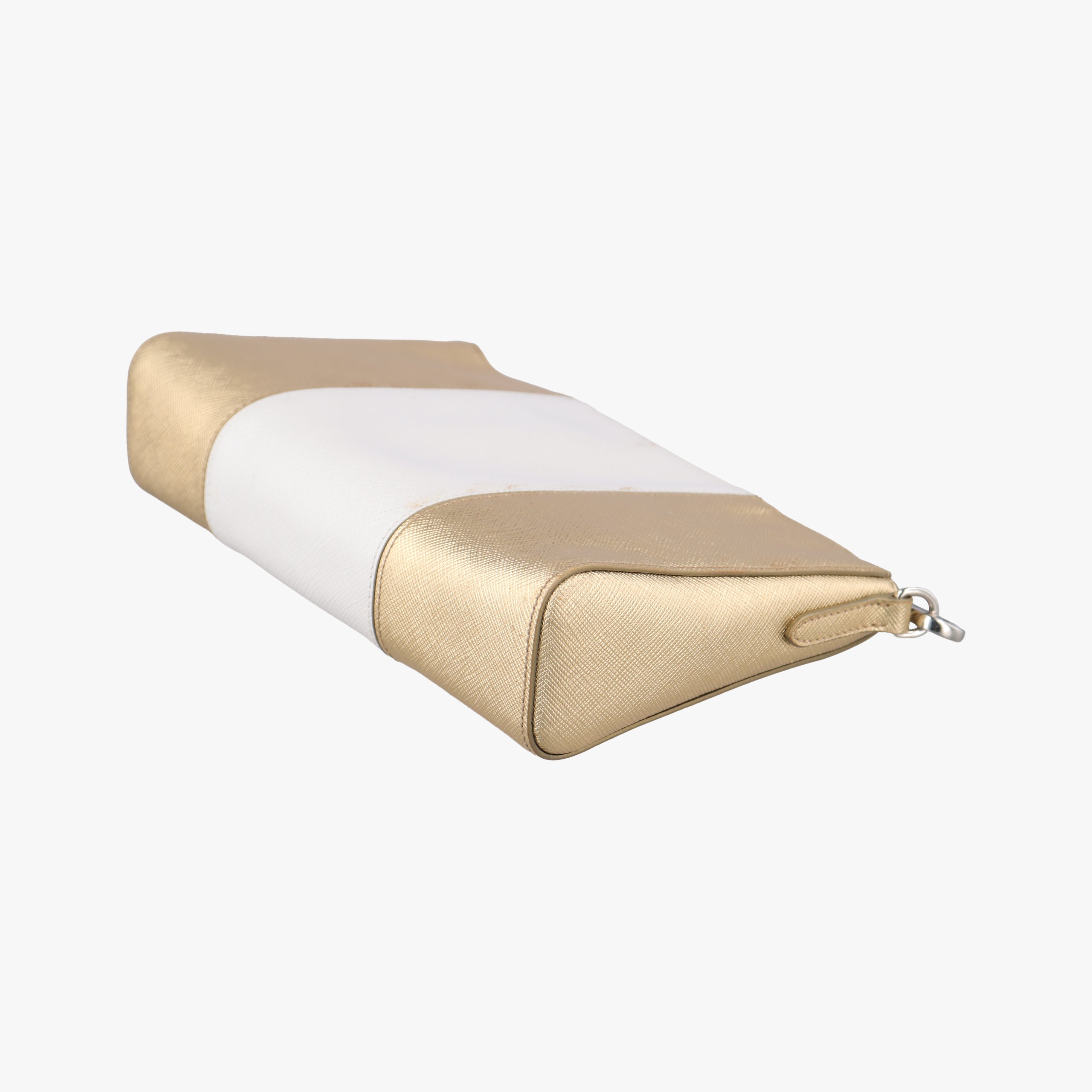 Pre-owned Prada Triangular logo plate Golden×White SAFFIANO Leather BT947C shoulderbag | stylenewstar