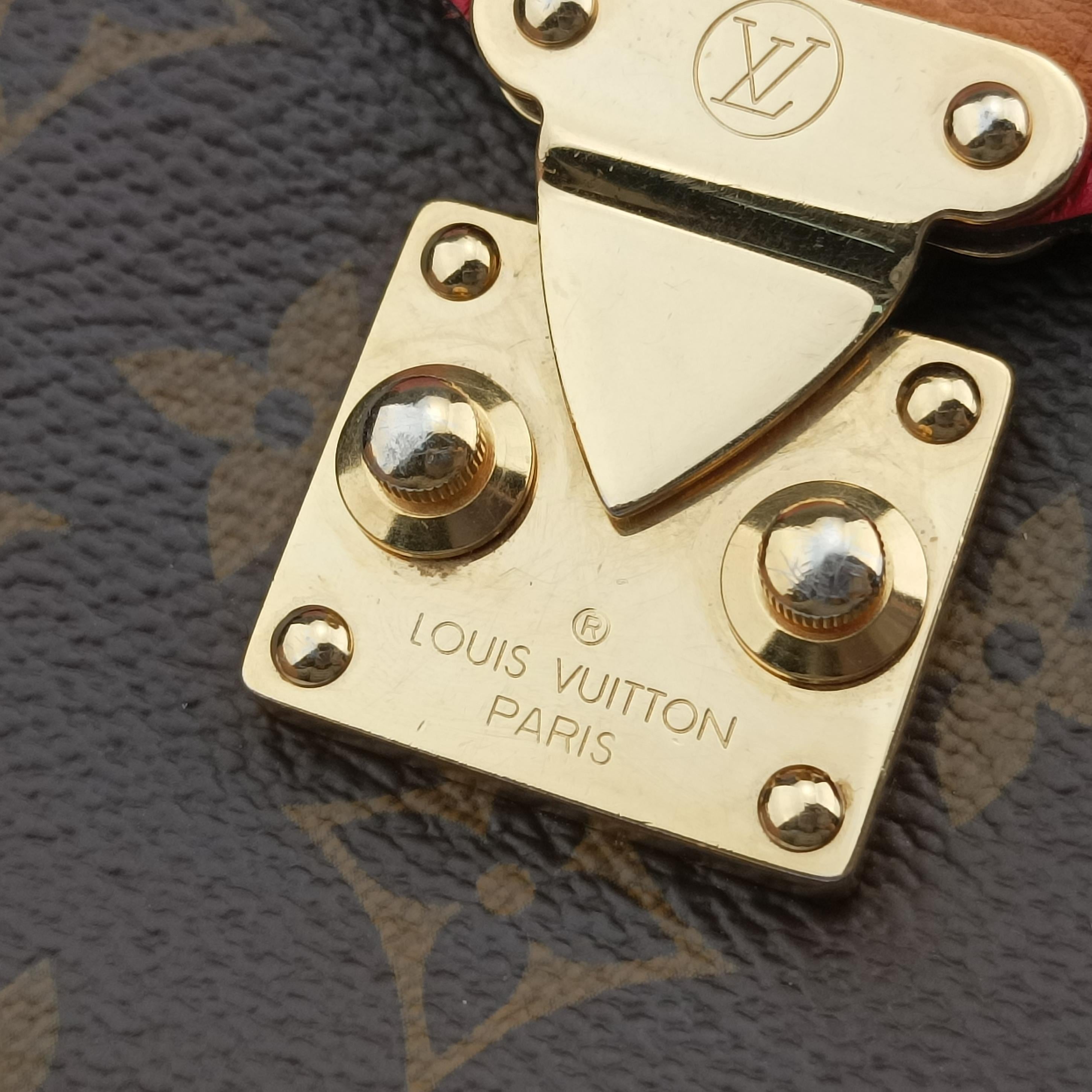 Vintage Louis Vuitton PALLAS Chain Brown×CERISE Monogram Canvas×calf leather M41201 shoulderbag | stylenewstar