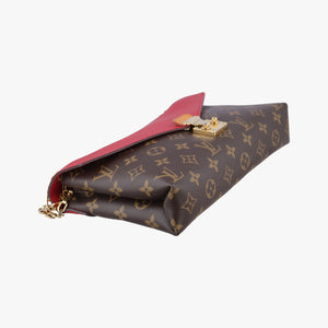 Vintage Louis Vuitton PALLAS Chain Brown×CERISE Monogram Canvas×calf leather M41201 shoulderbag | stylenewstar