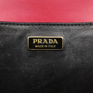 Pre-owned Prada Cahier Red x Black Leather 1BD045 shoulderbag | stylenewstar