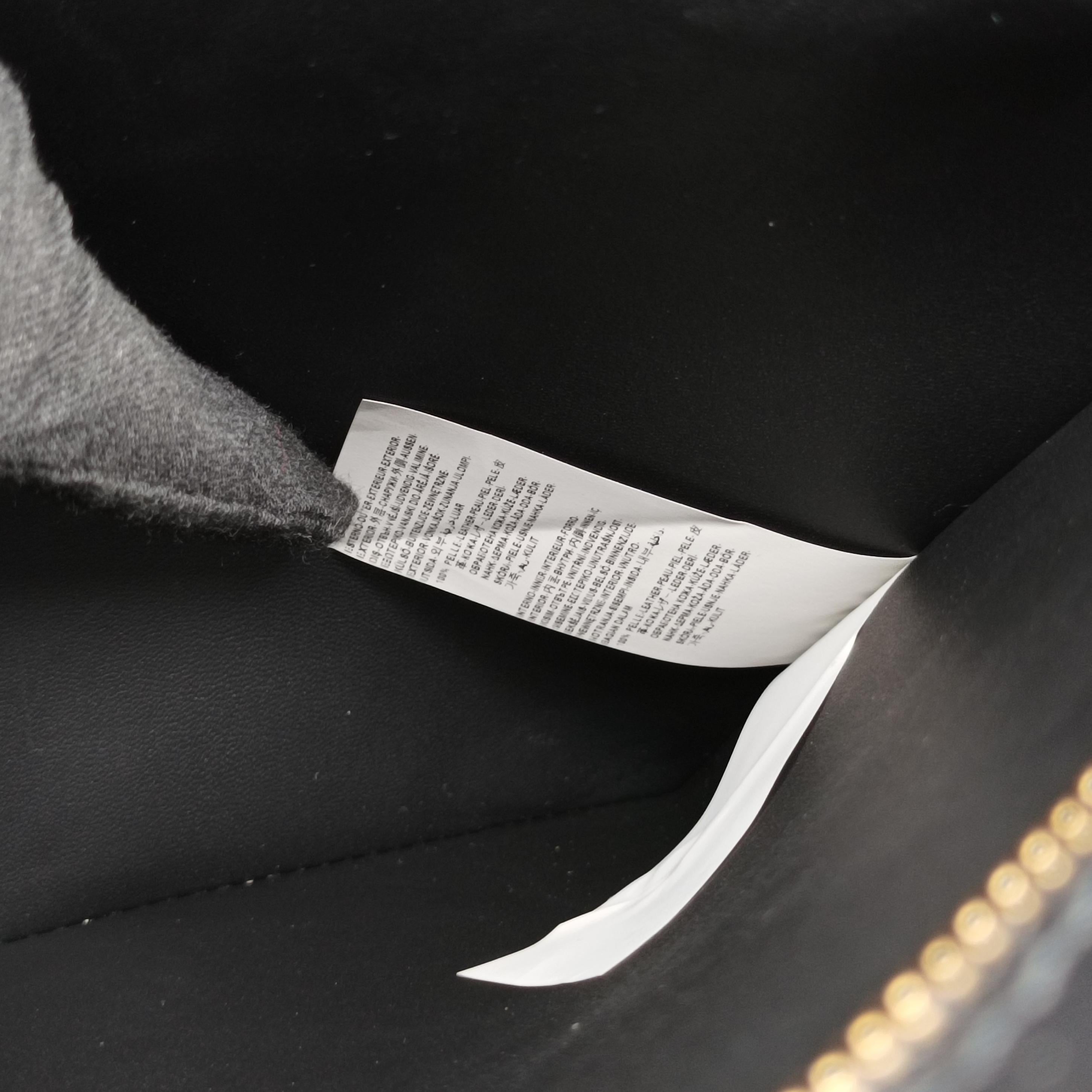 Pre-owned VERSACE medusa Black leather  handbag | stylenewstar